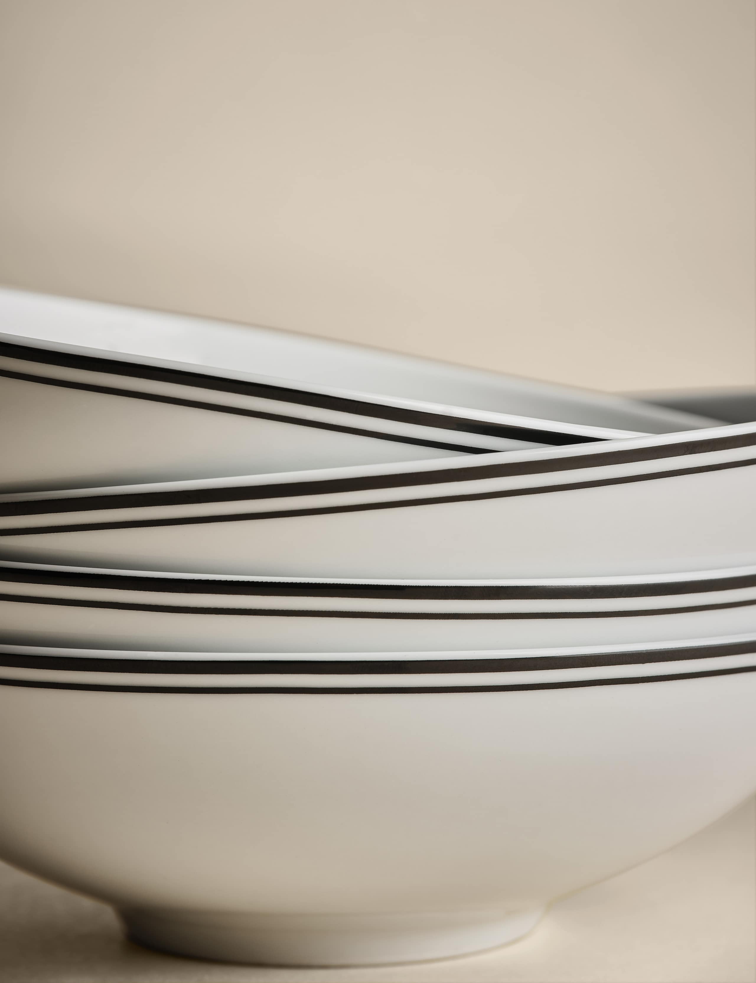 Set of 4 Maxim Cereal Bowls 5 of 5
