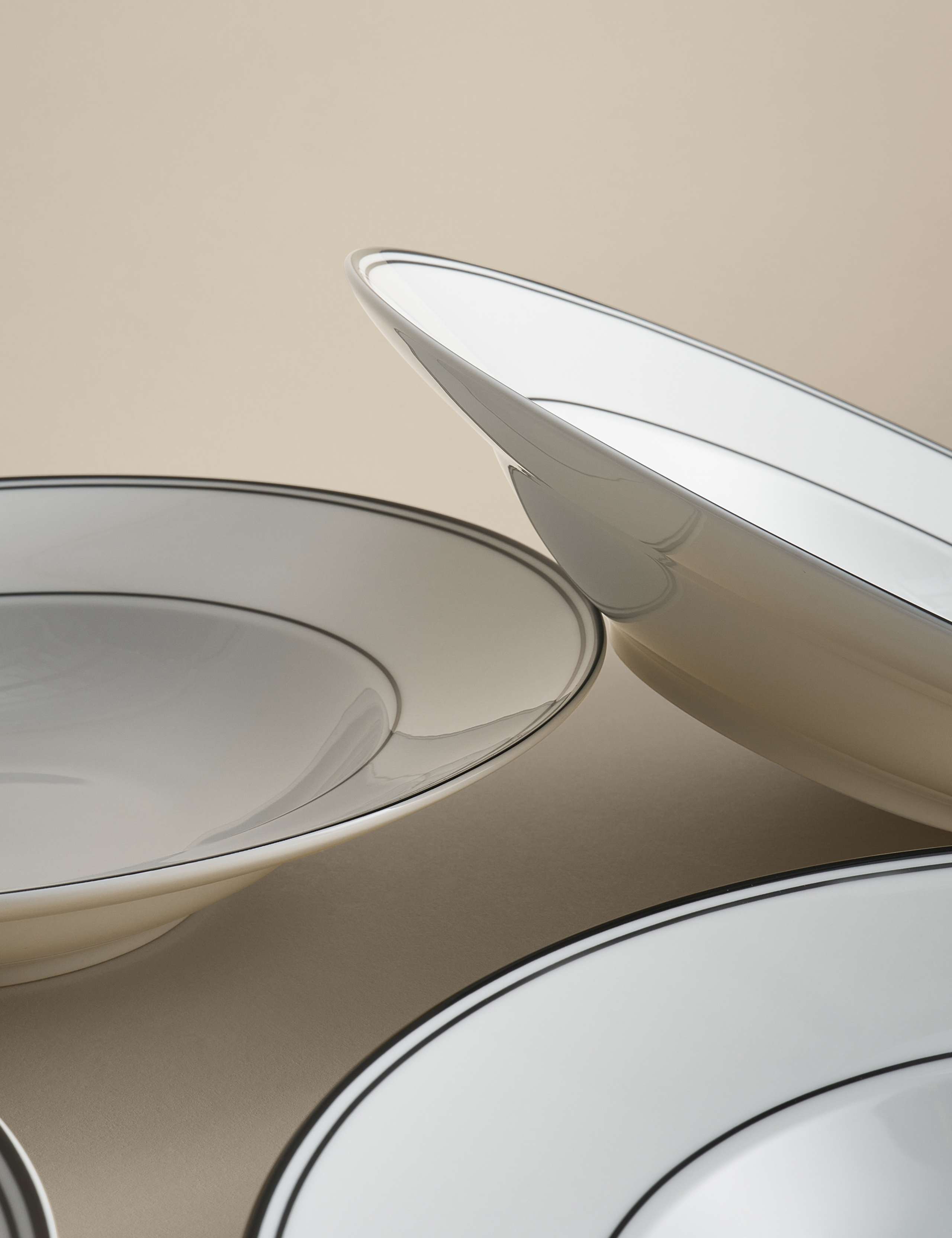 Set of 4 Maxim Rim Pasta Bowls 5 of 5