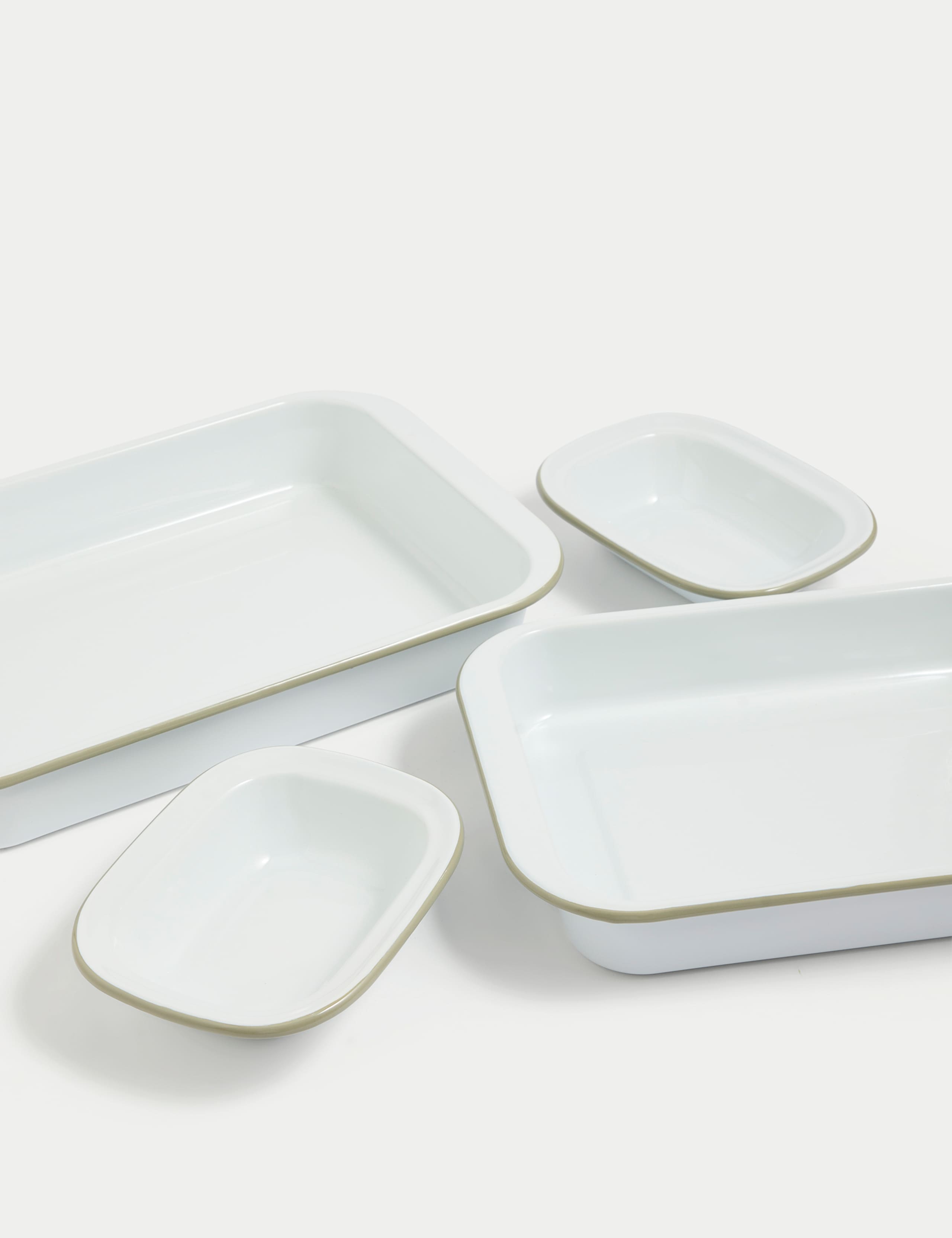 4 Piece Enamel Stacking Oven Trays 2 of 4