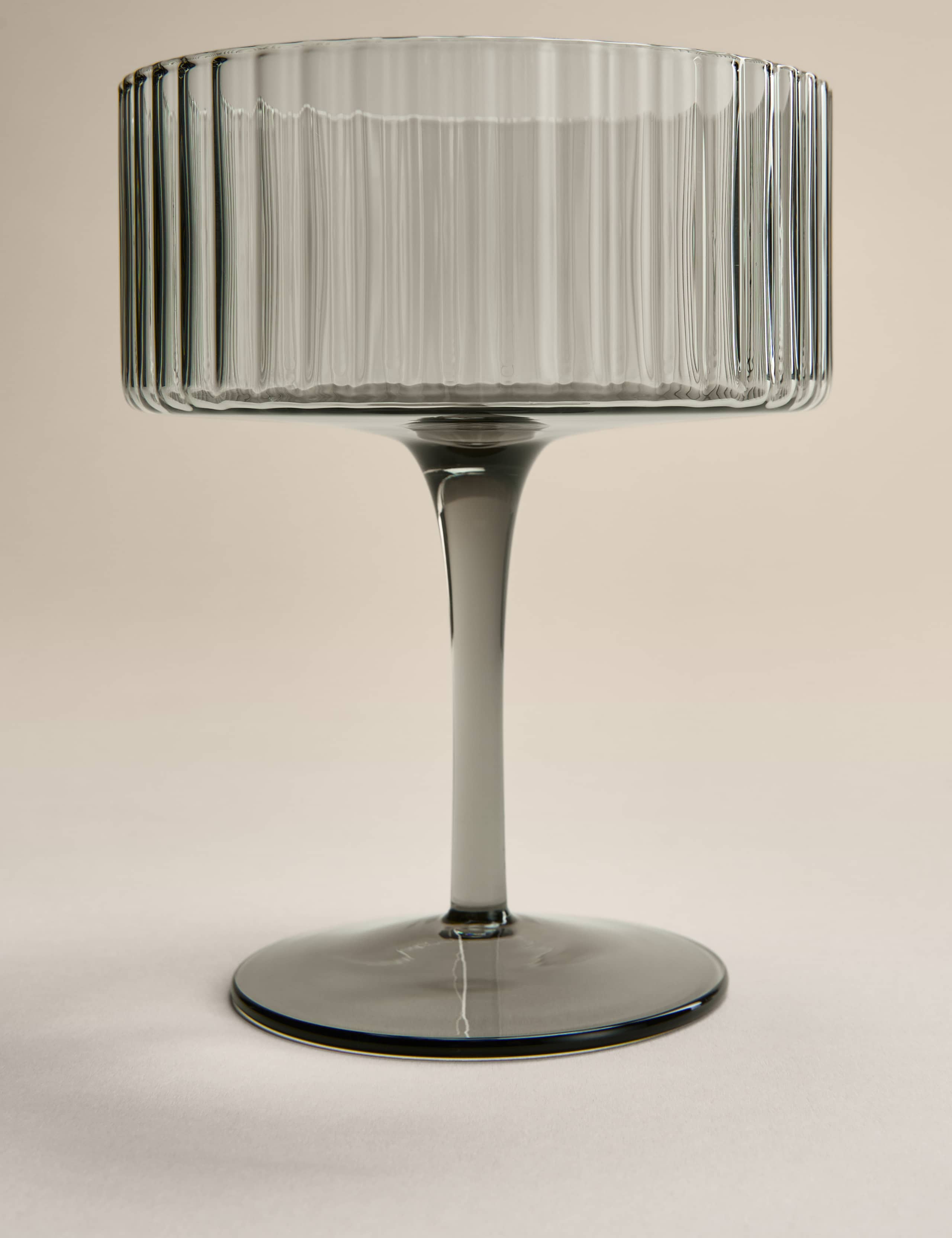 Set of 2 Celine Ribbed Champagne Coupes 3 of 6