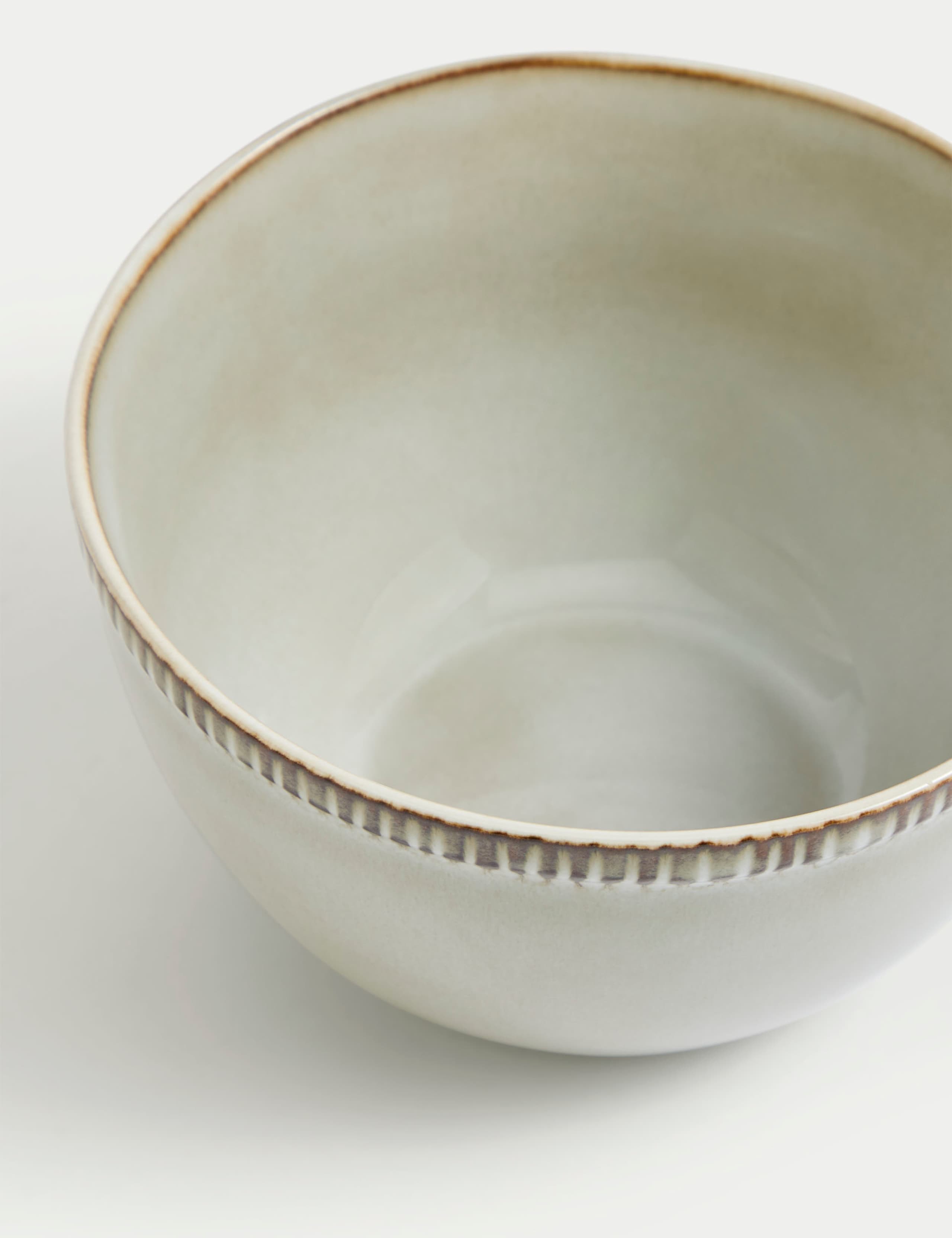 Set of 4 Stoneware Cereal Bowls 4 of 4