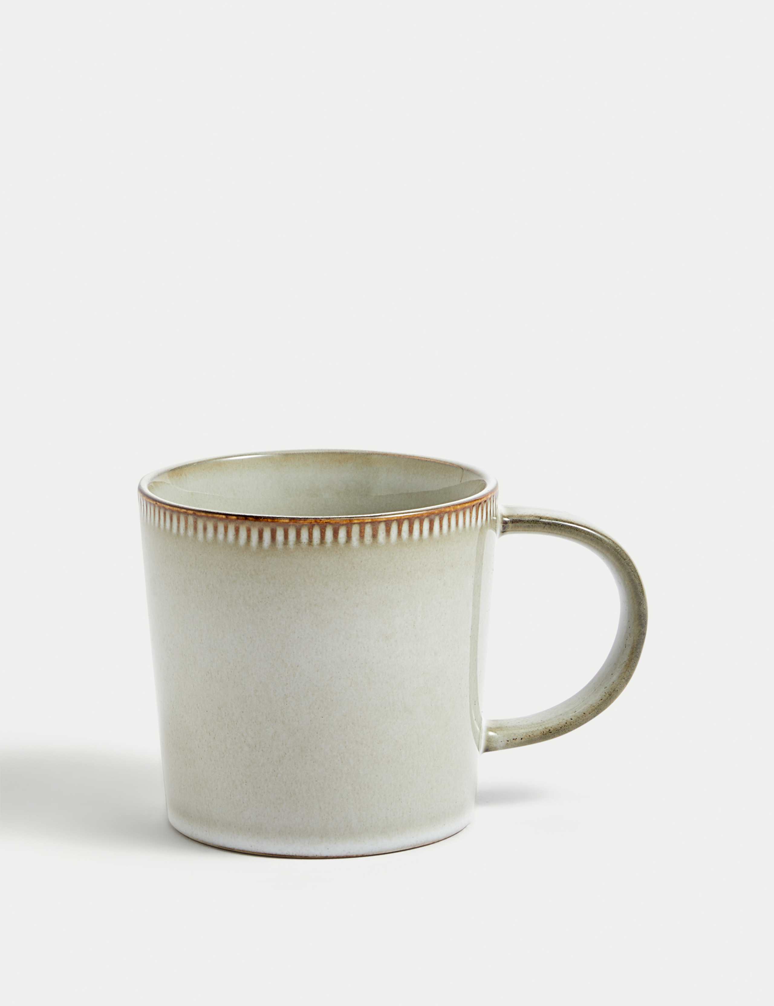 Set of 4 Stoneware Mugs 2 of 4