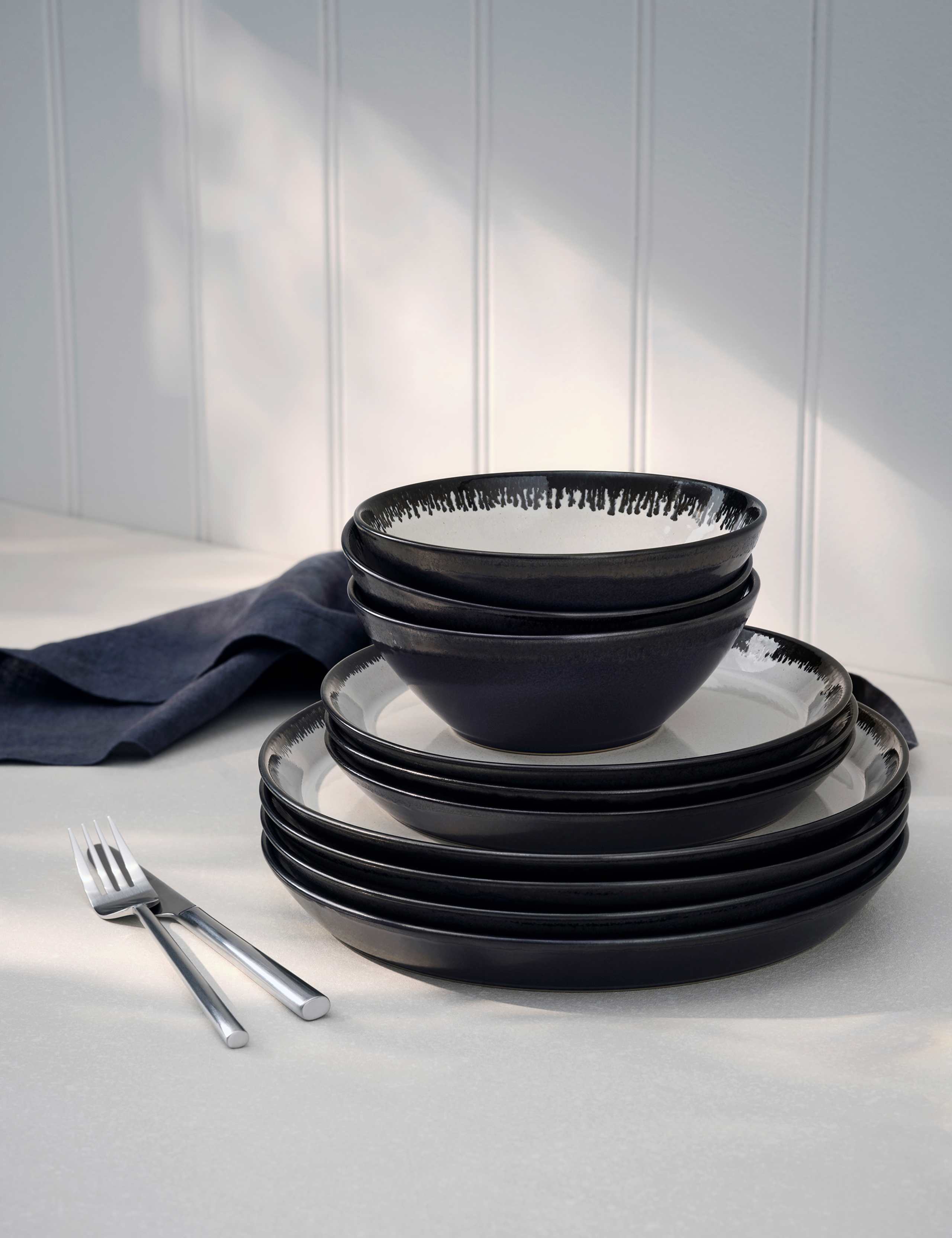 12 Piece Dinner Set 1 of 8