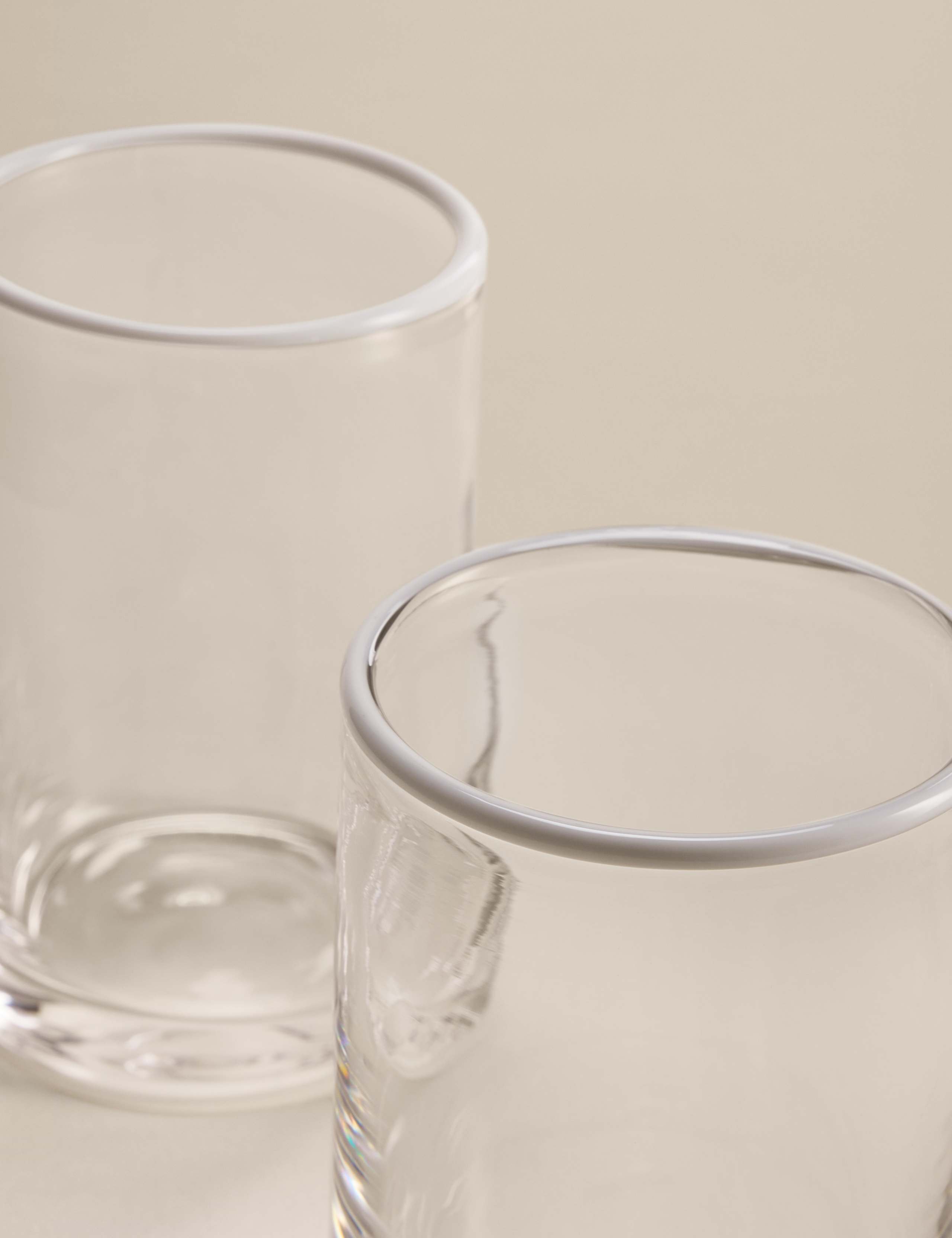 Set of 2 Contrast Rim Hi Ball Glasses 2 of 5