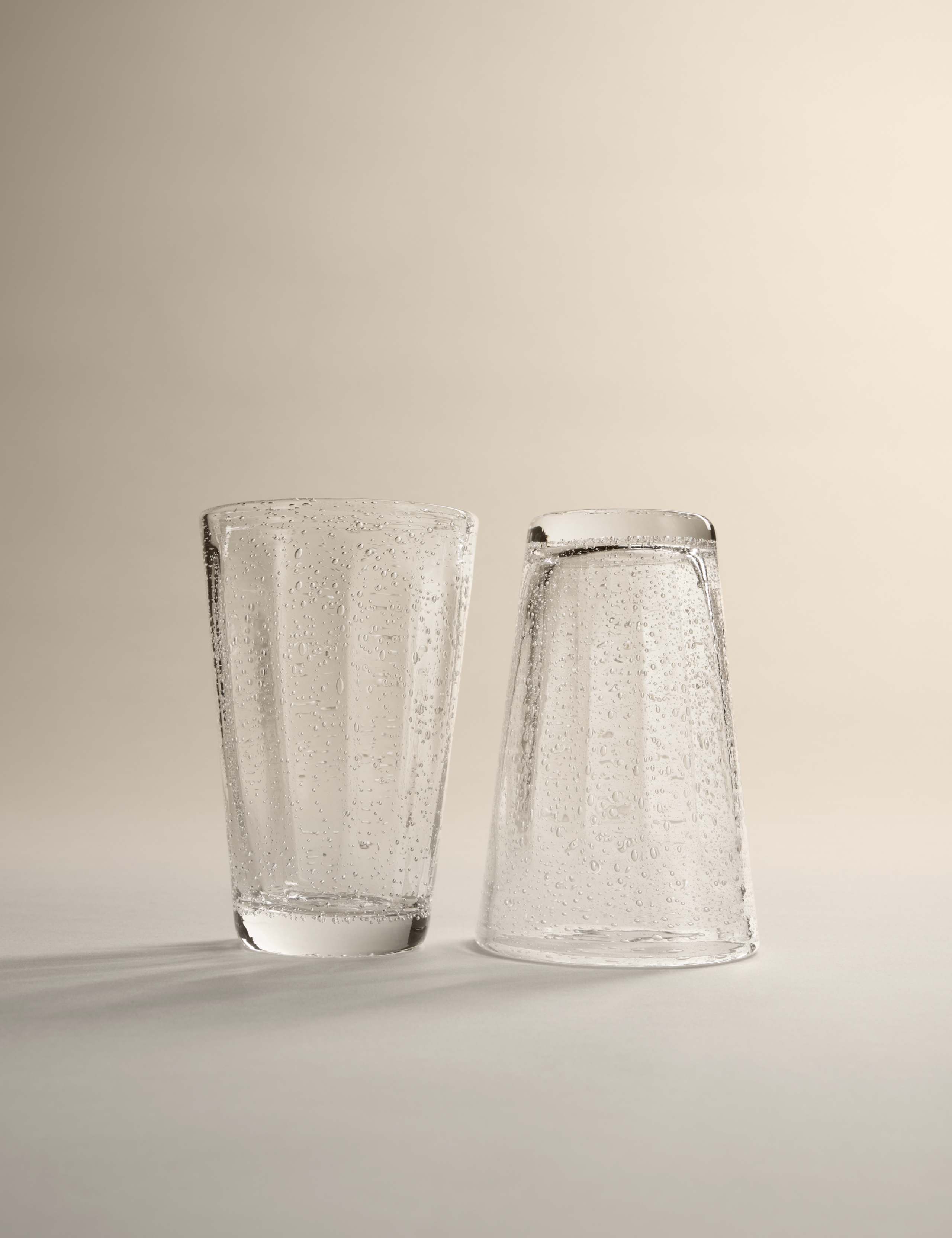 Set of 2 Bubble Hi Ball Glasses 2 of 7