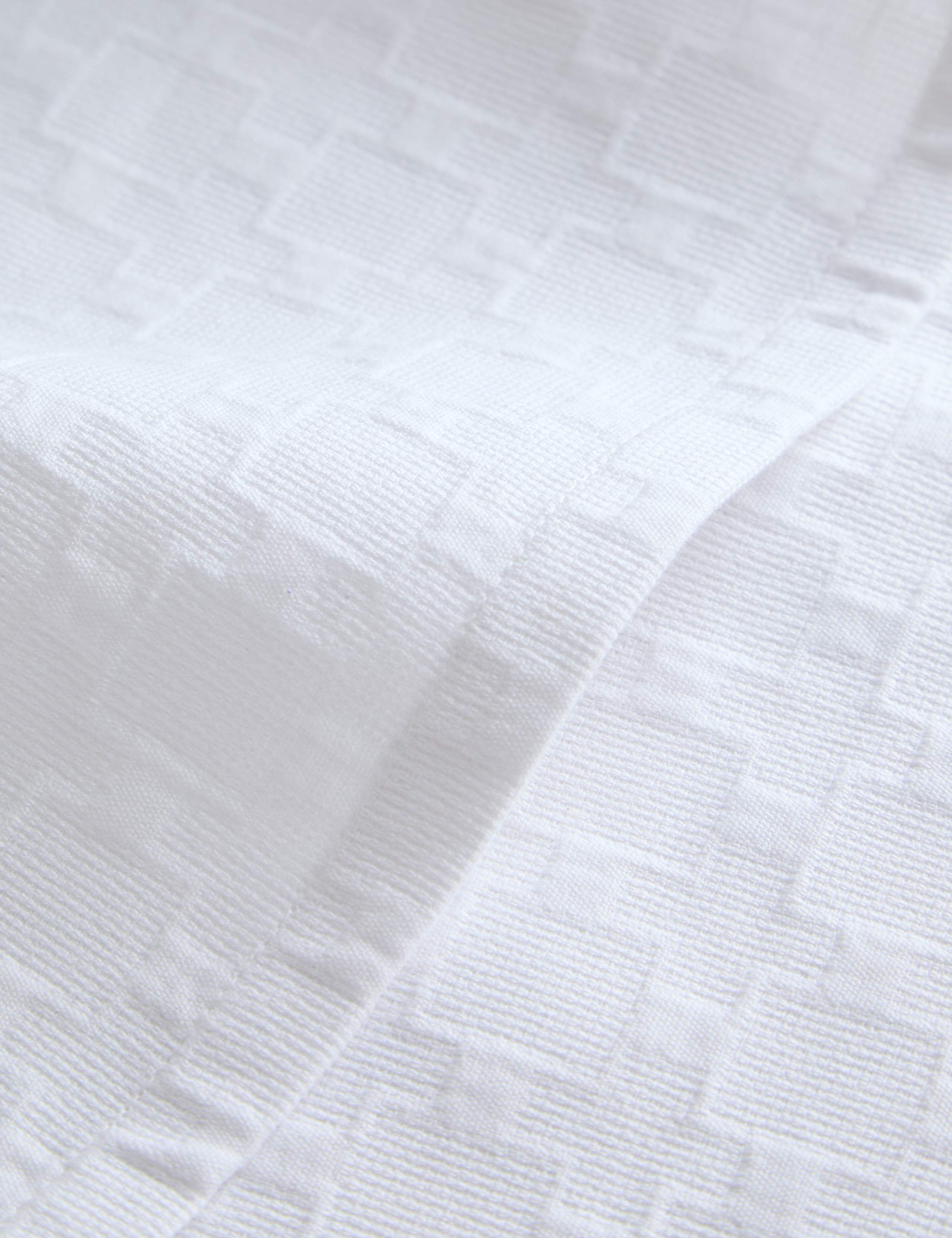 Pure Cotton Jacquard Tablecloth 3 of 4