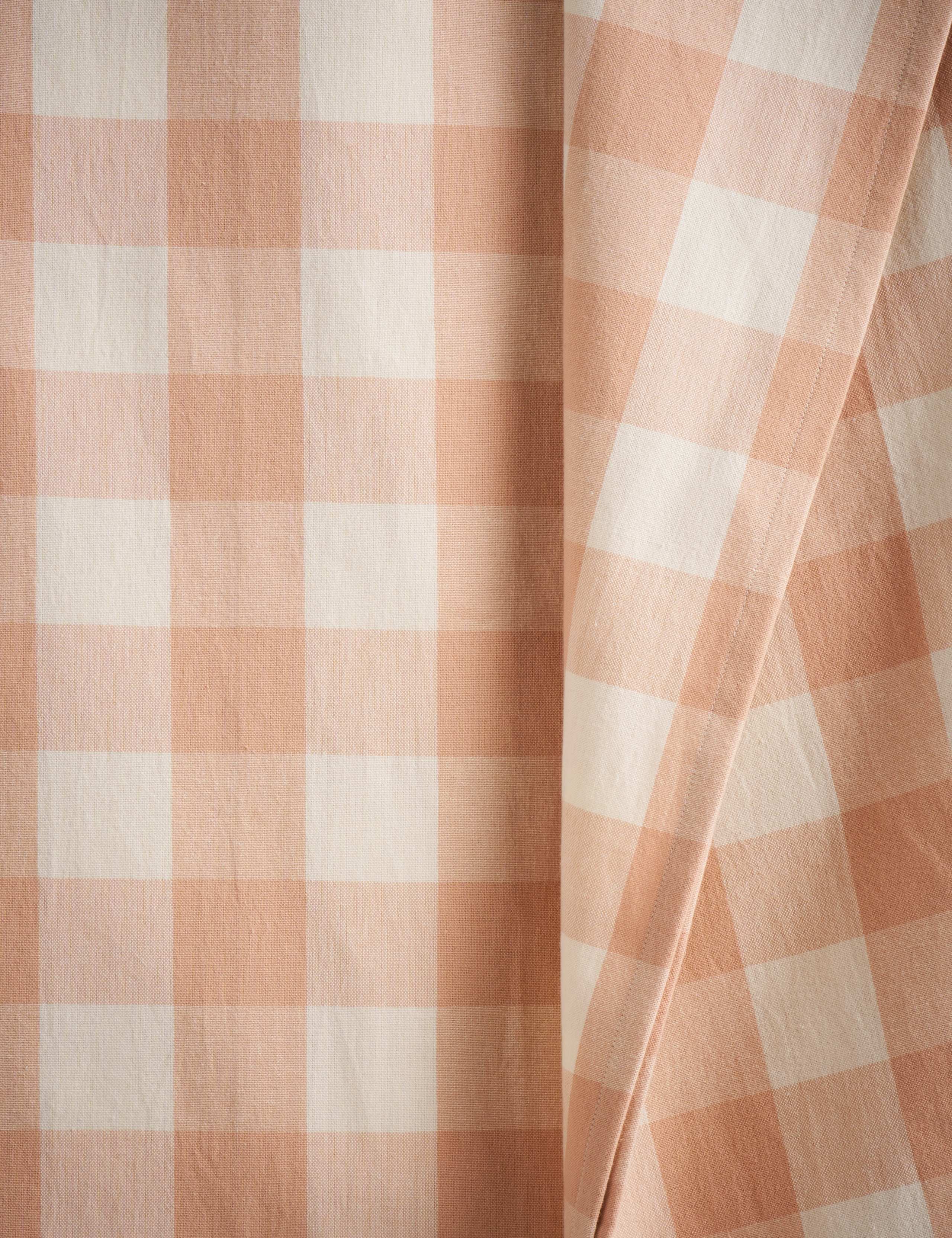 Pure Cotton Gingham Tablecloth 3 of 5