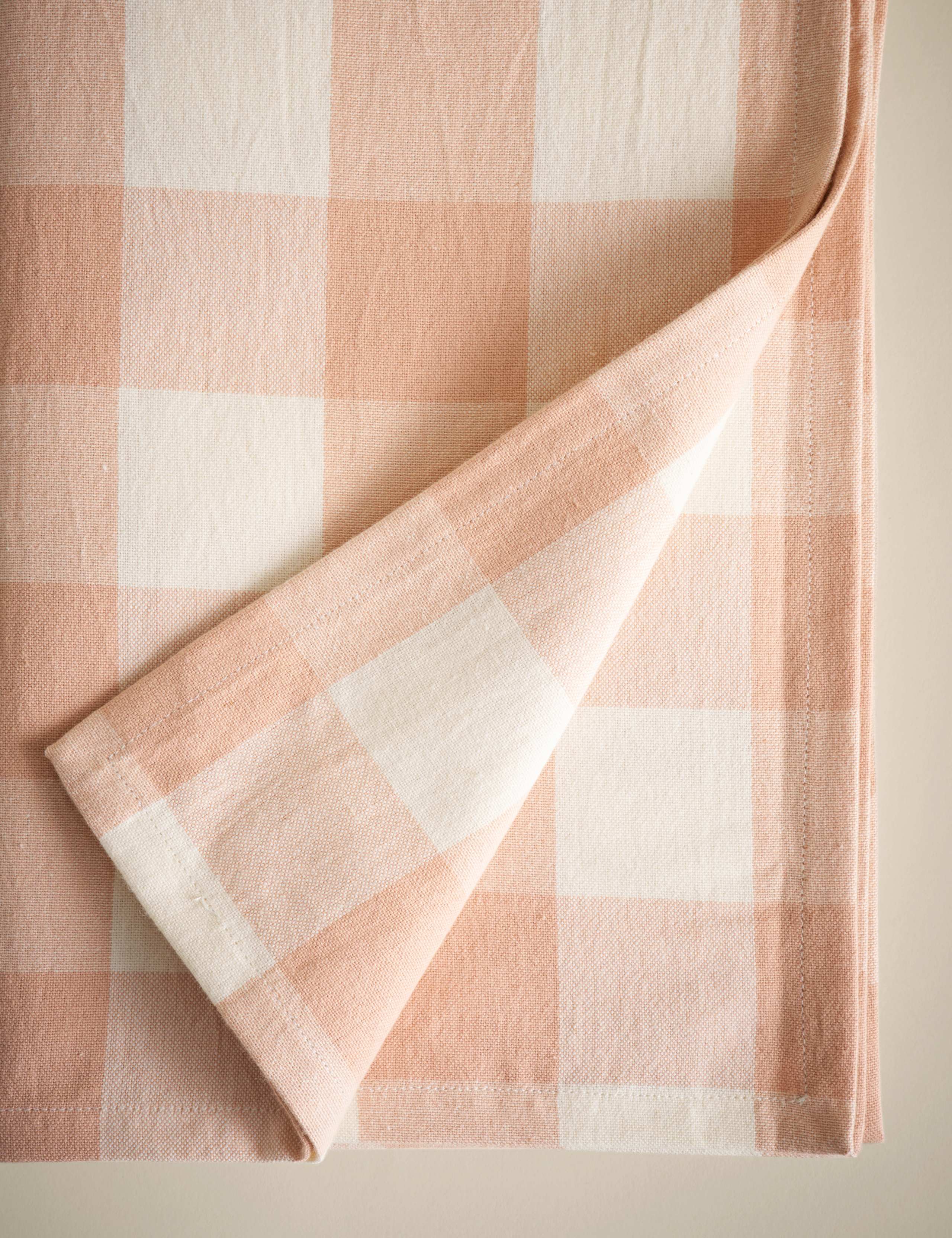 Pure Cotton Gingham Tablecloth 5 of 5