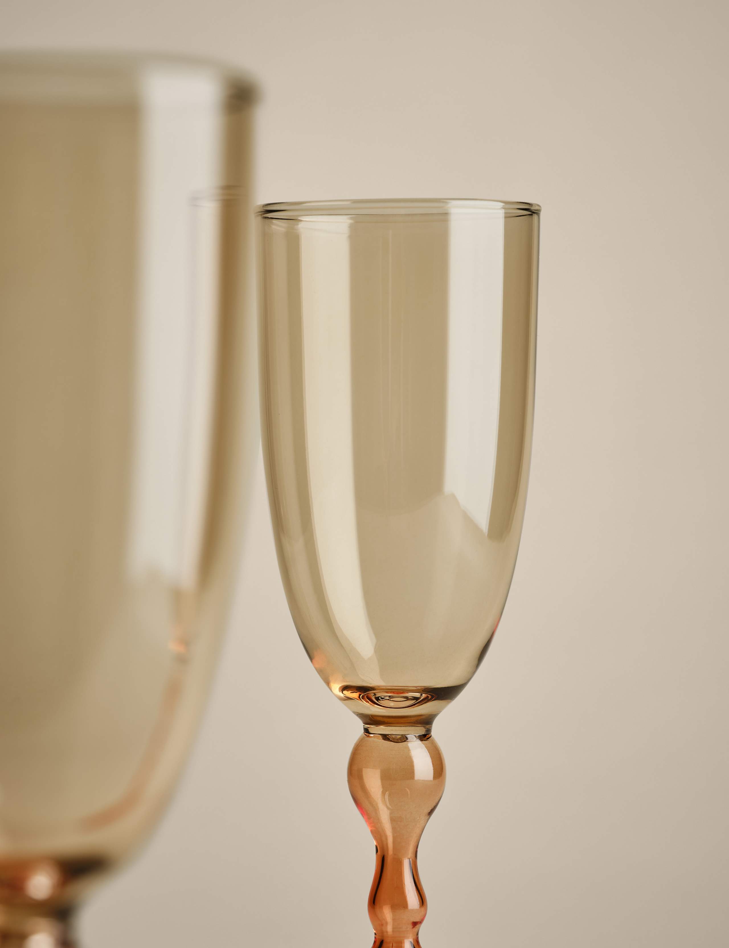 Set of 2 Deco Champagne Flutes 3 of 6