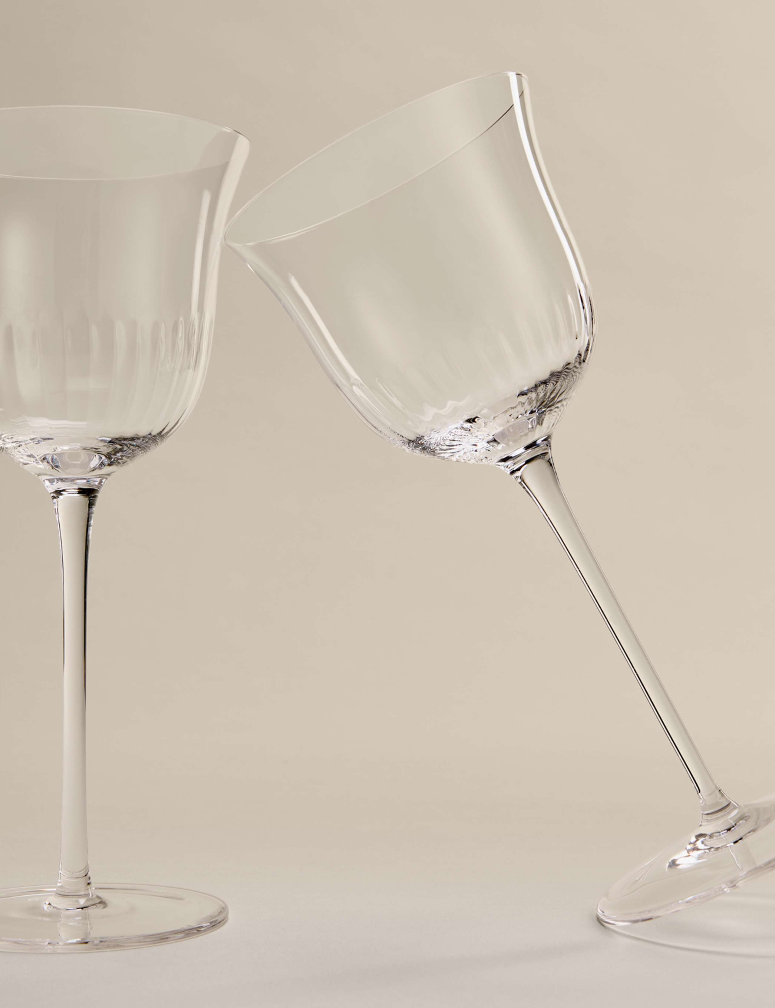 Set of 4 Delphine White Wine Glasses 4 of 4