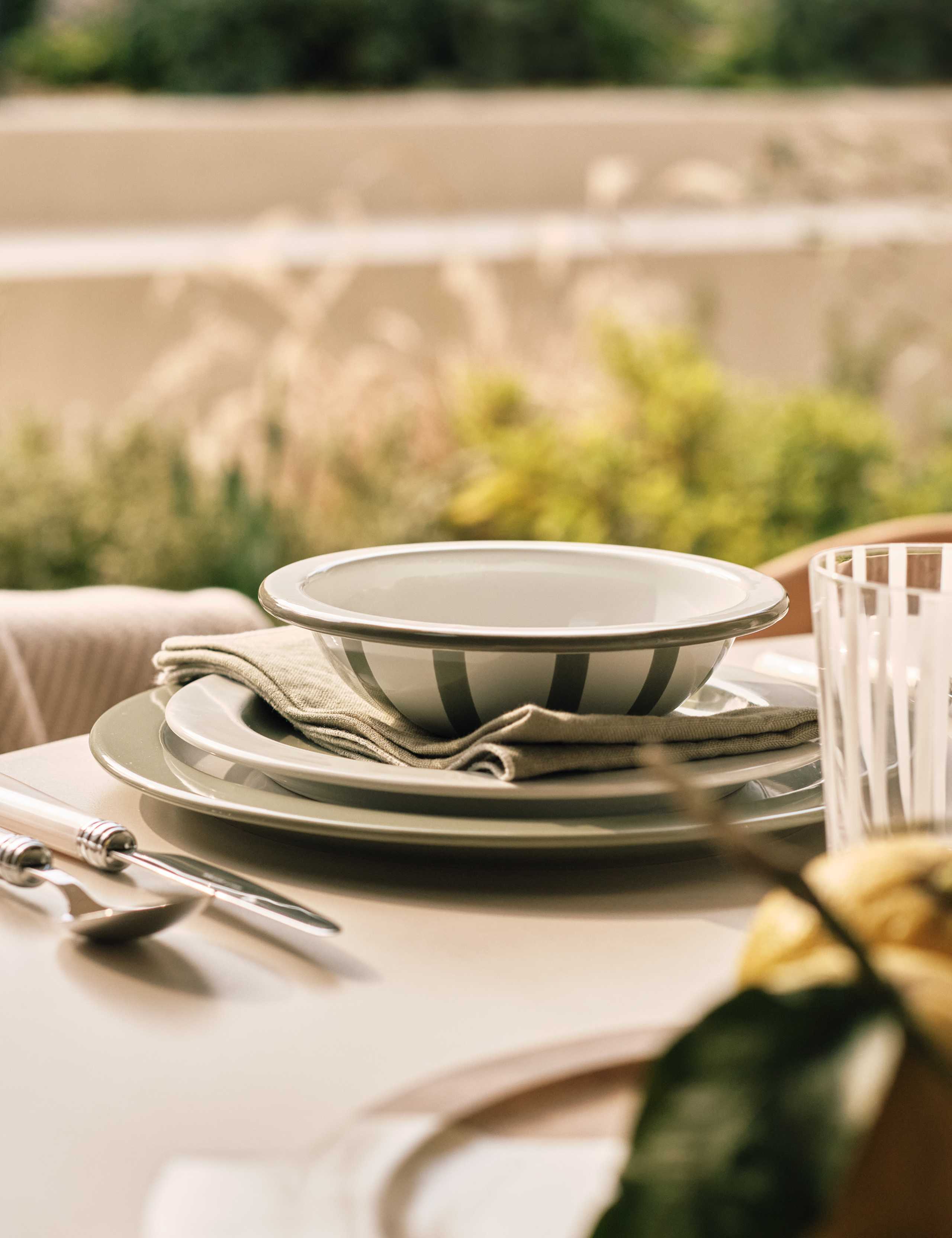 Set of 2 Enamel Striped Nibble Bowls 3 of 8