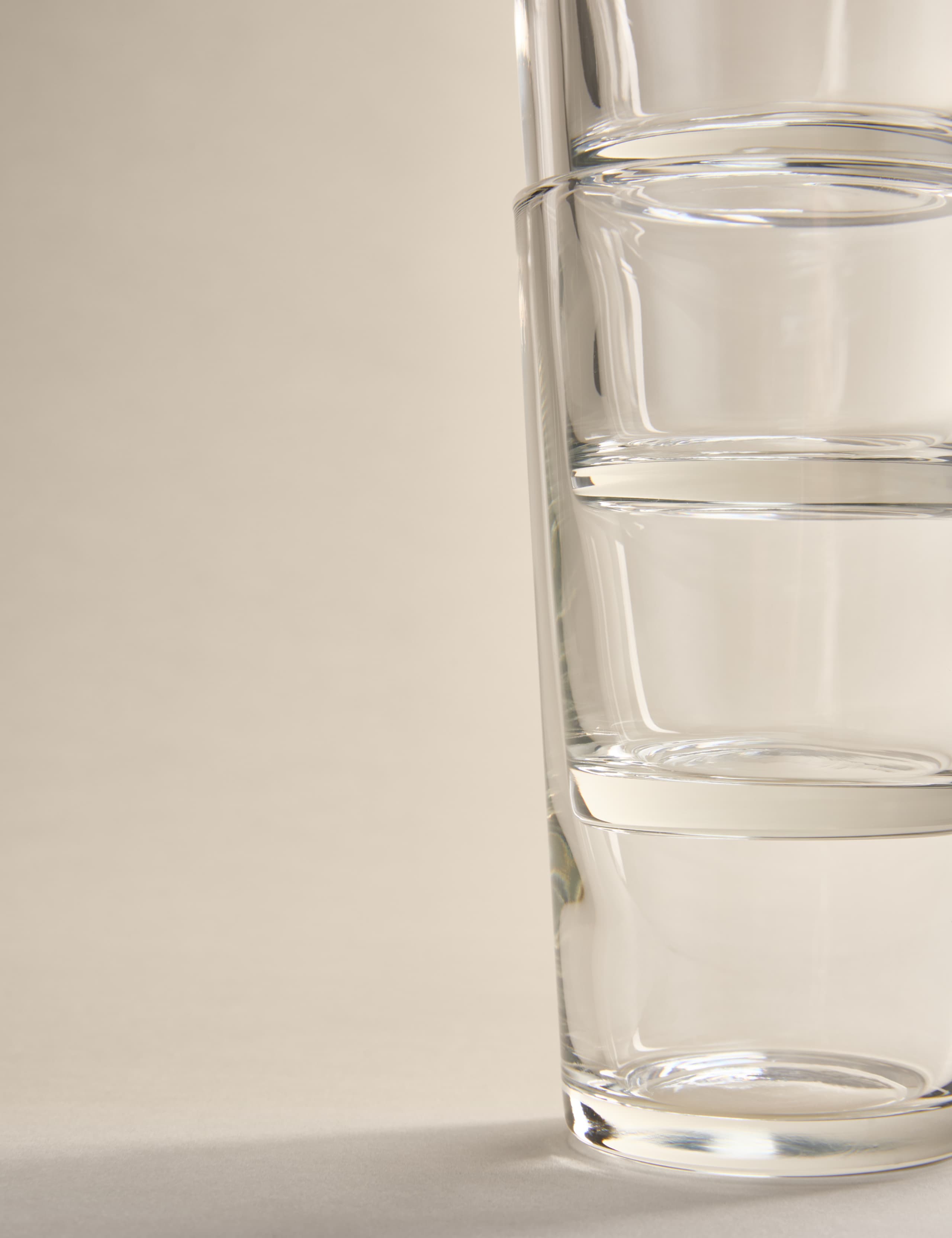 Set of 4 Maxim Crystal Pint Glasses 2 of 6