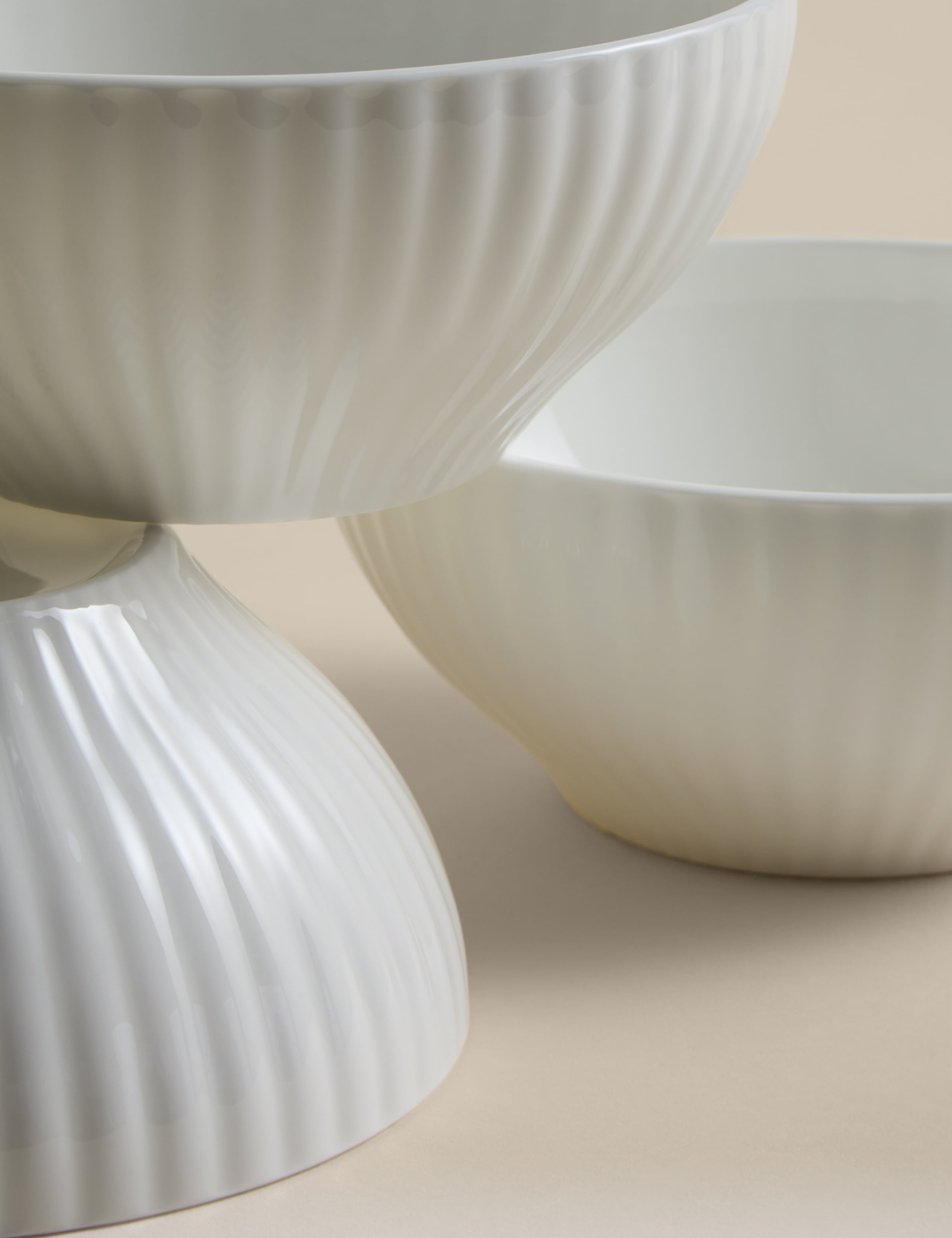 Set of 4 Hampton Fluted Cereal Bowls 3 of 4