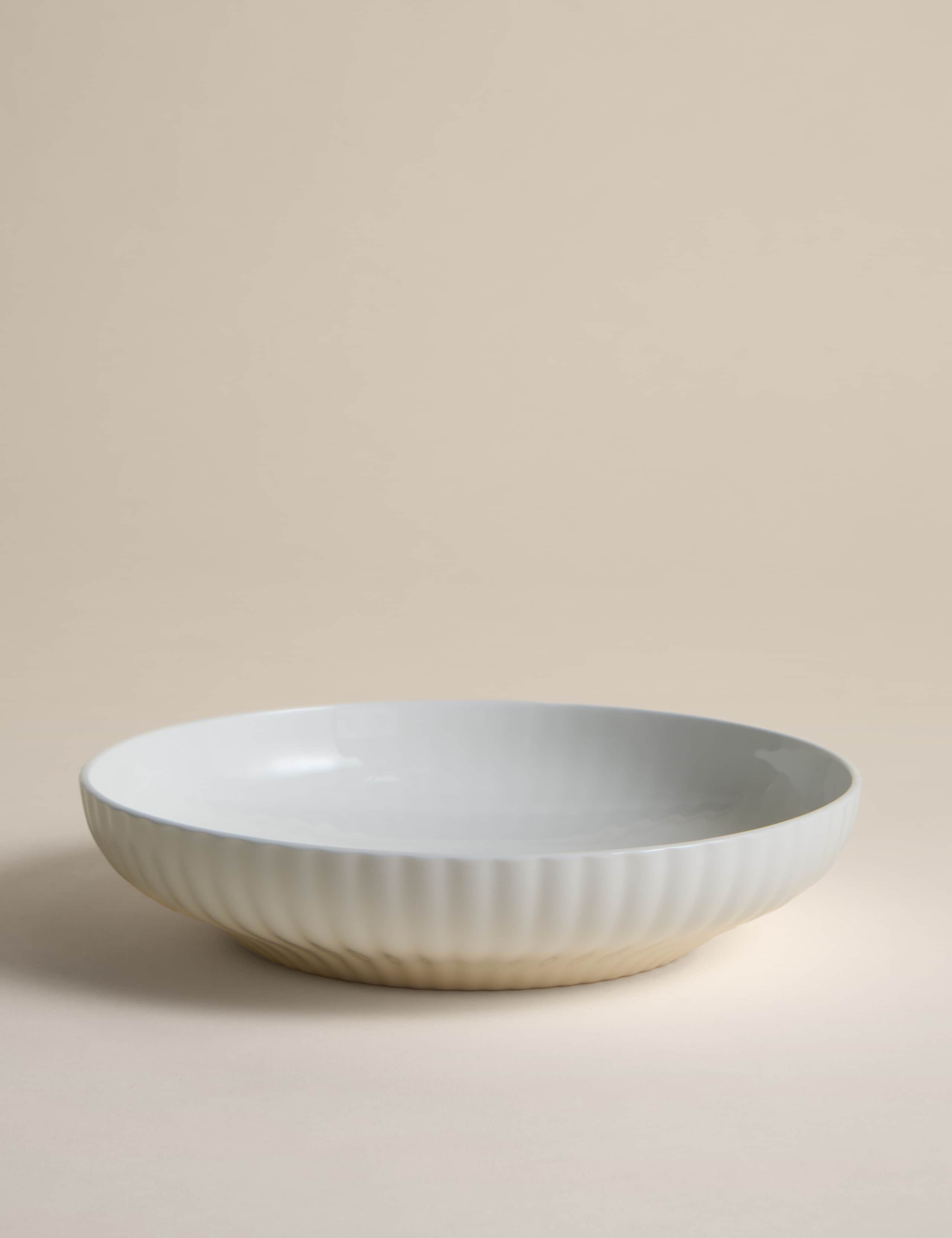 Set of 4 Hampton Fluted Pasta Bowls 4 of 4