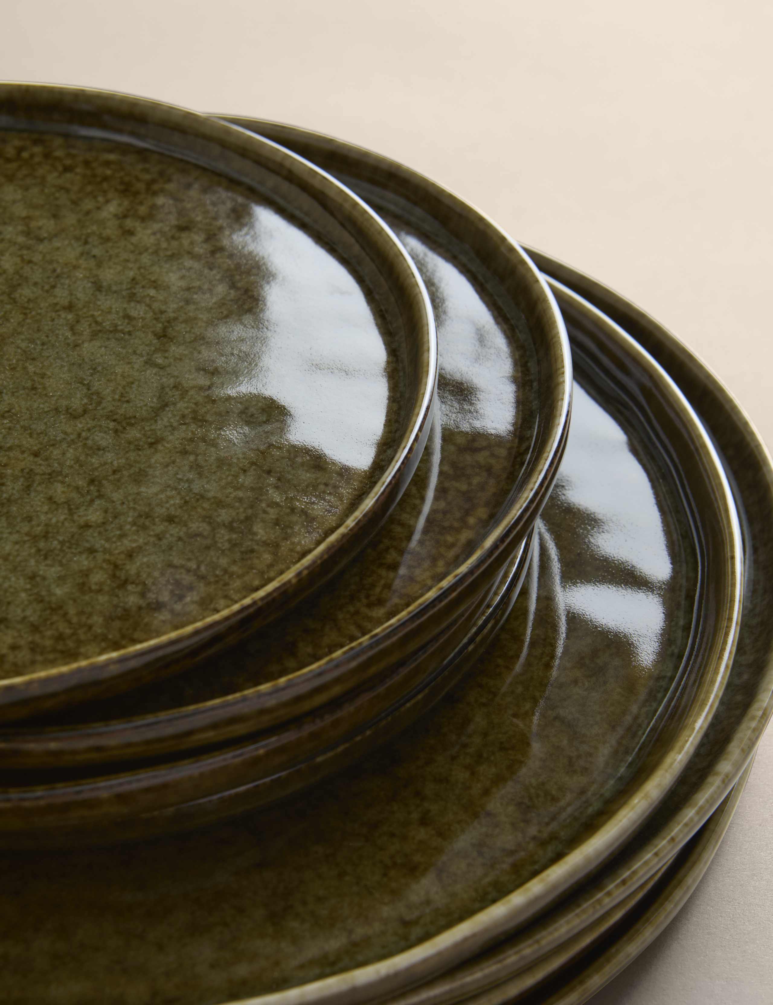 12 Piece Stoneware Dinner Set 3 of 6