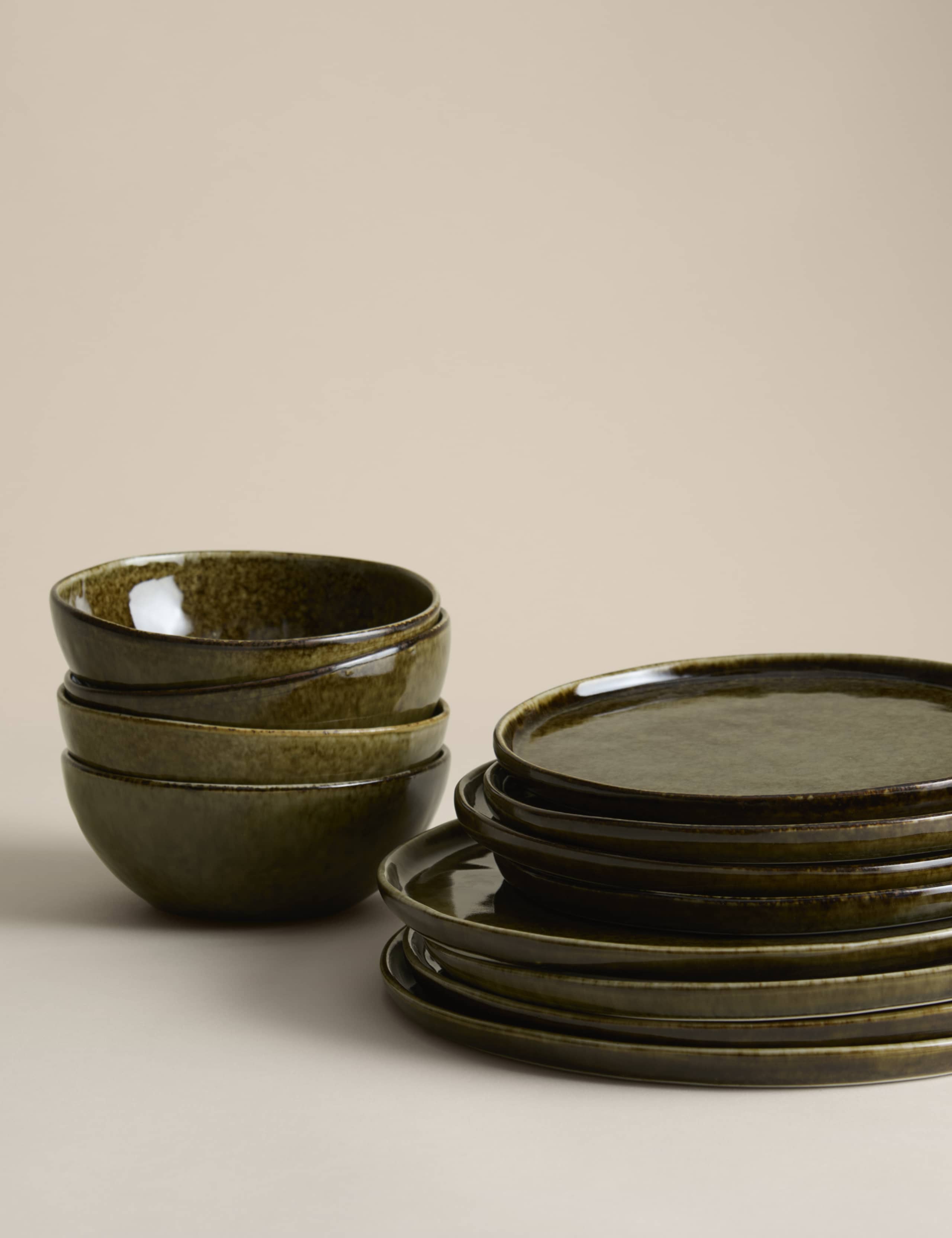 12 Piece Stoneware Dinner Set 1 of 6