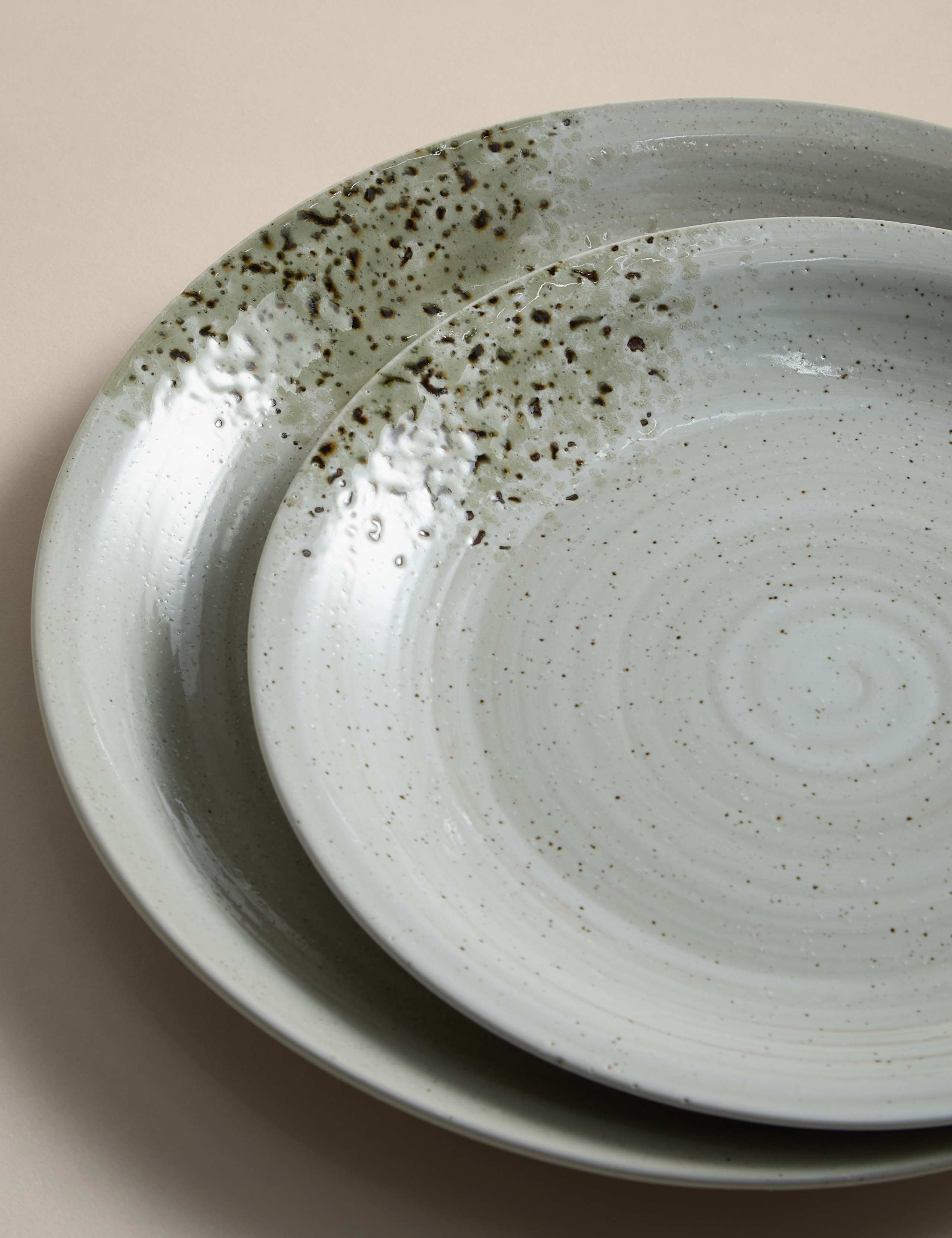 12 Piece Textured Spin Dinner Set 5 of 6