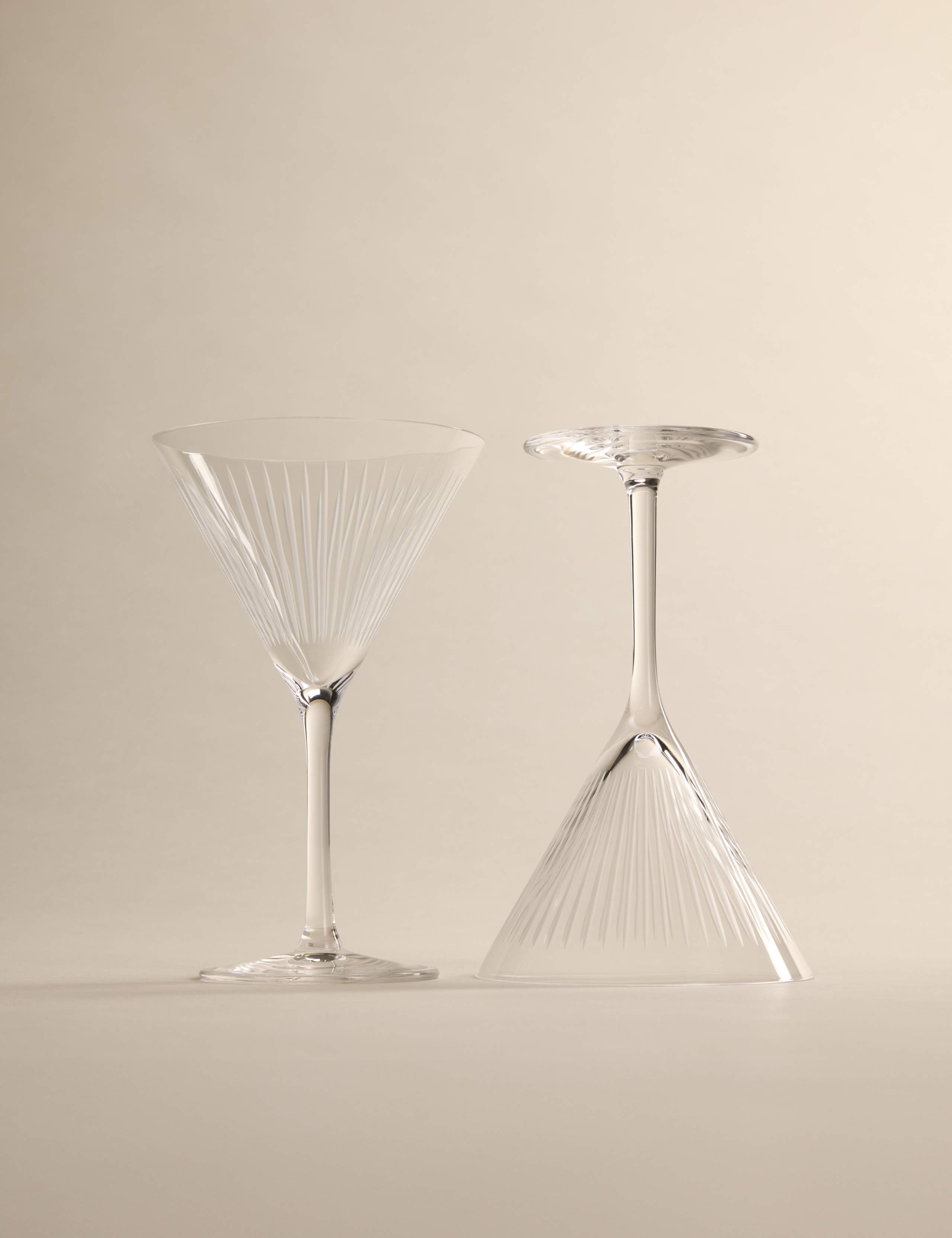 Set of 2 Crystal Dishwasher Safe Coupe Glasses 4 of 5