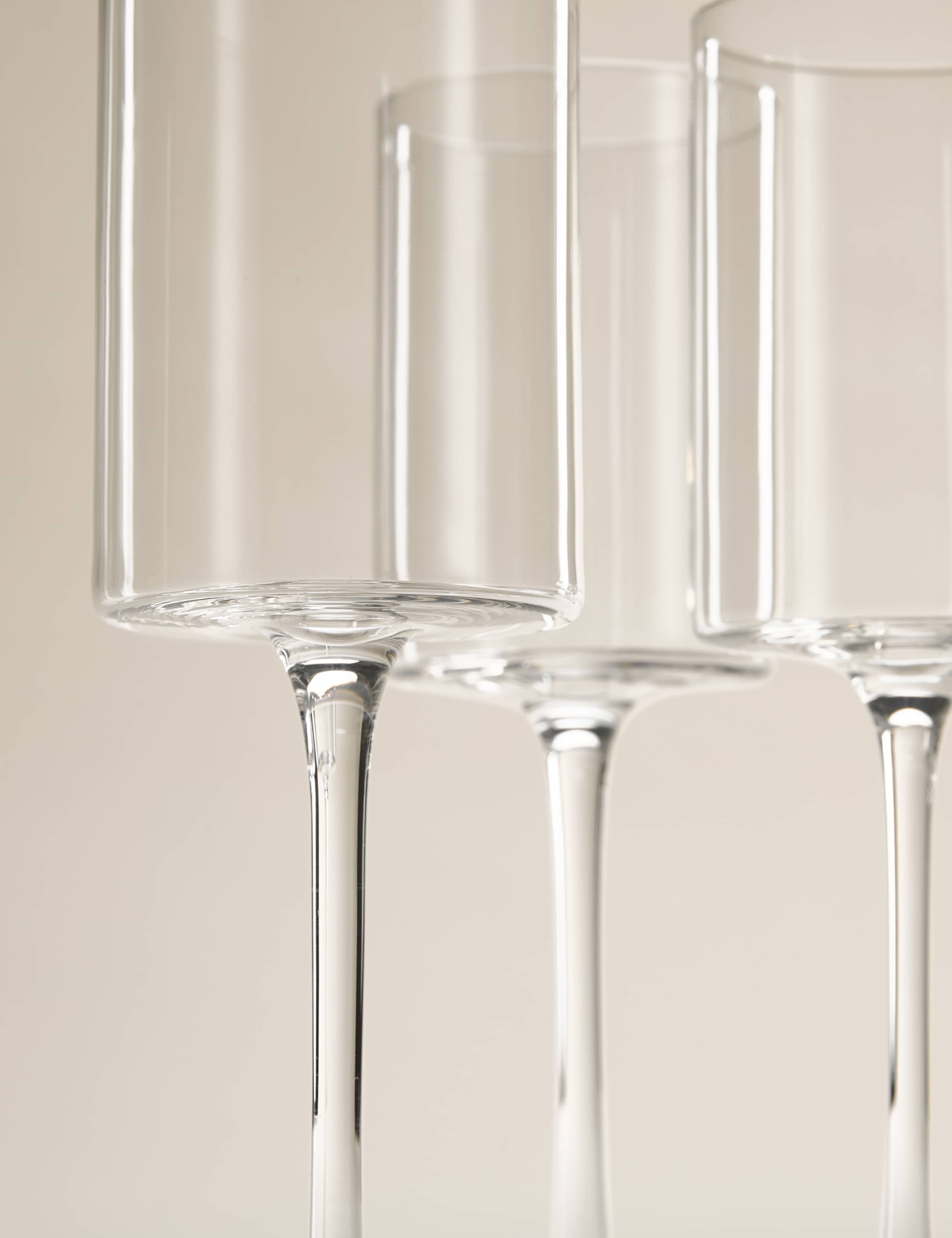 Set of 4 Straight Sided Wine Glasses 3 of 6