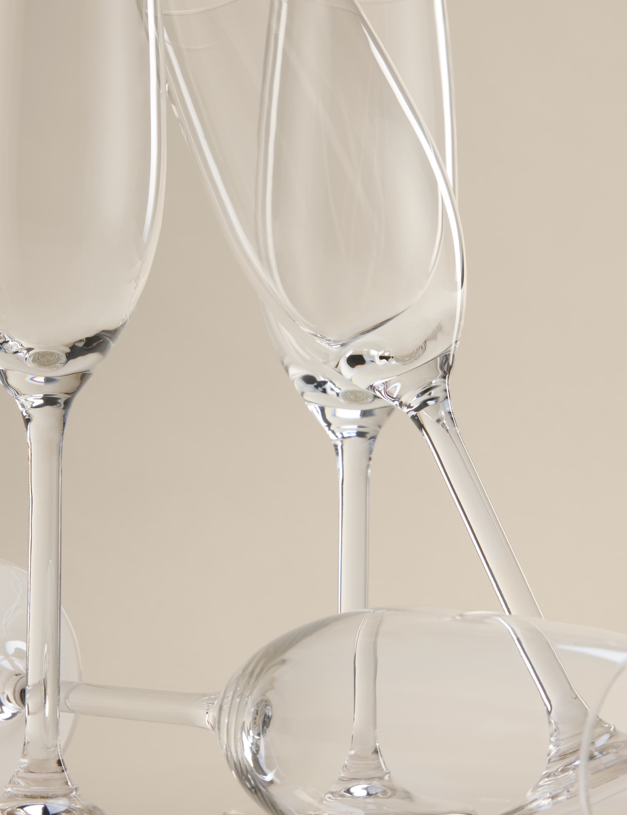 Set of 4 Everyday Champagne Flutes 3 of 4