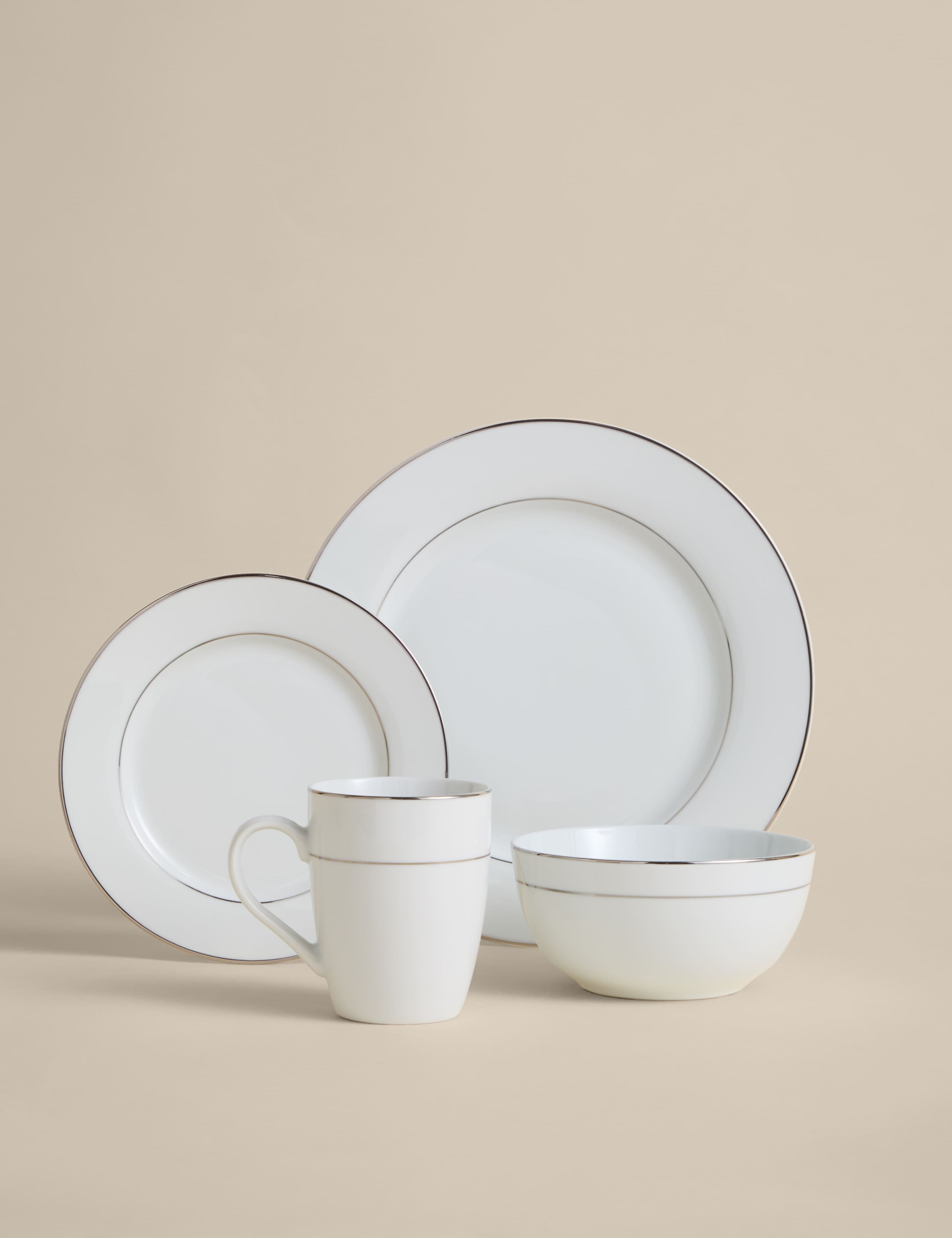 16 Piece Gilded Rim Dinner Set 2 of 5