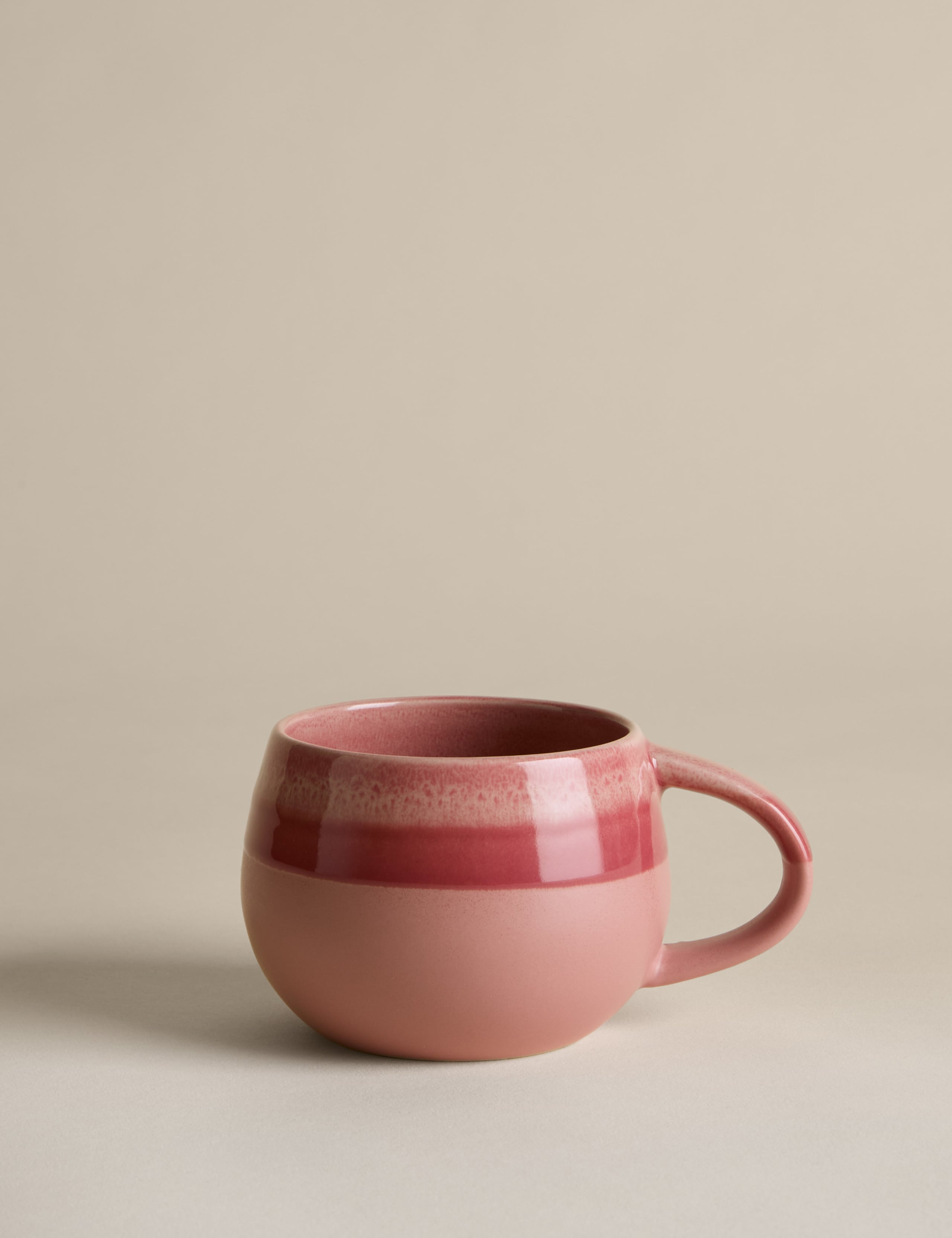 Reactive Glaze Hug Mug 1 of 3