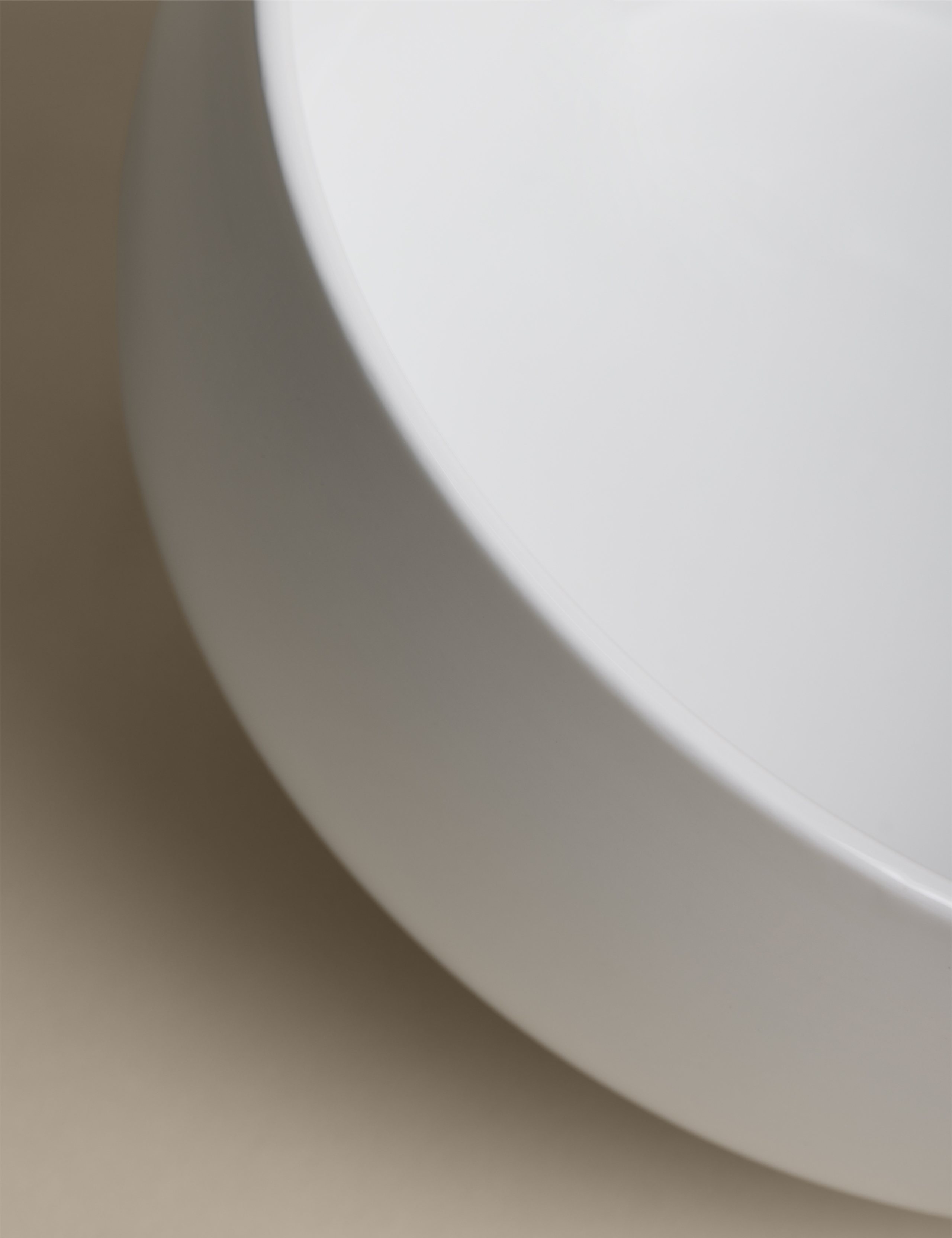 Maxim Serving Bowl 2 of 5