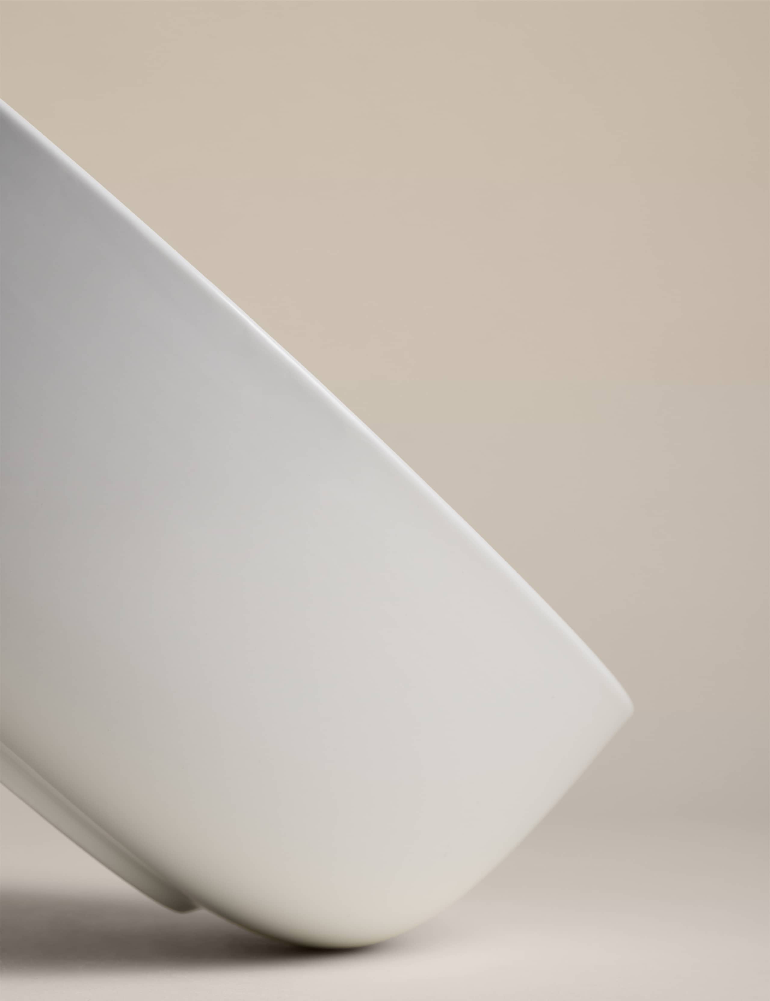 Maxim Serving Bowl 3 of 5