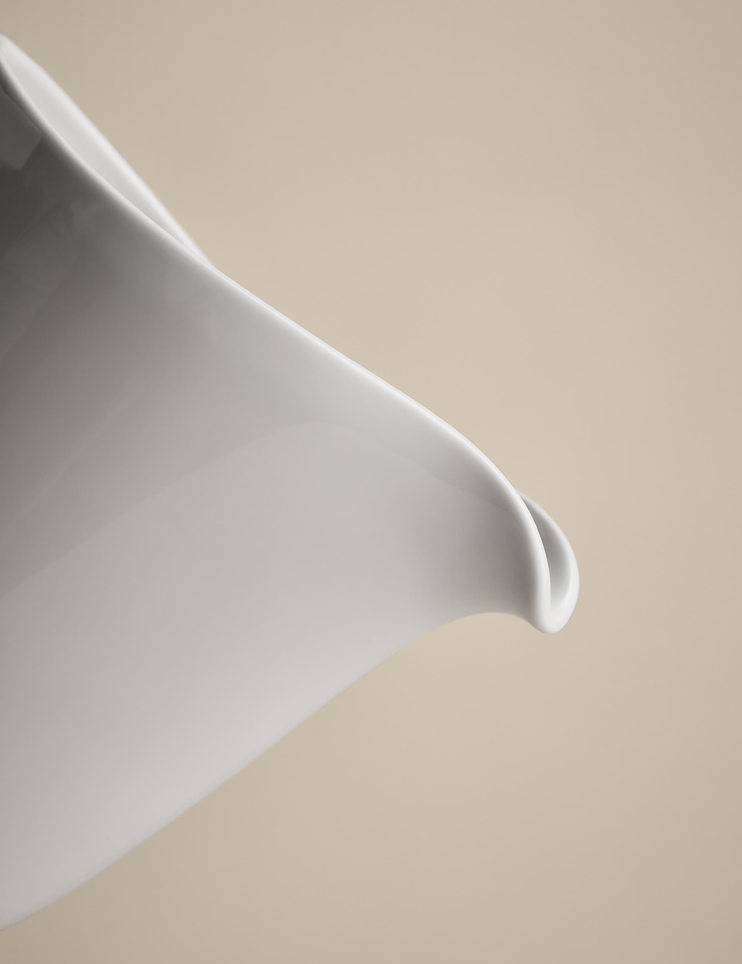 Maxim Large Jug 4 of 4