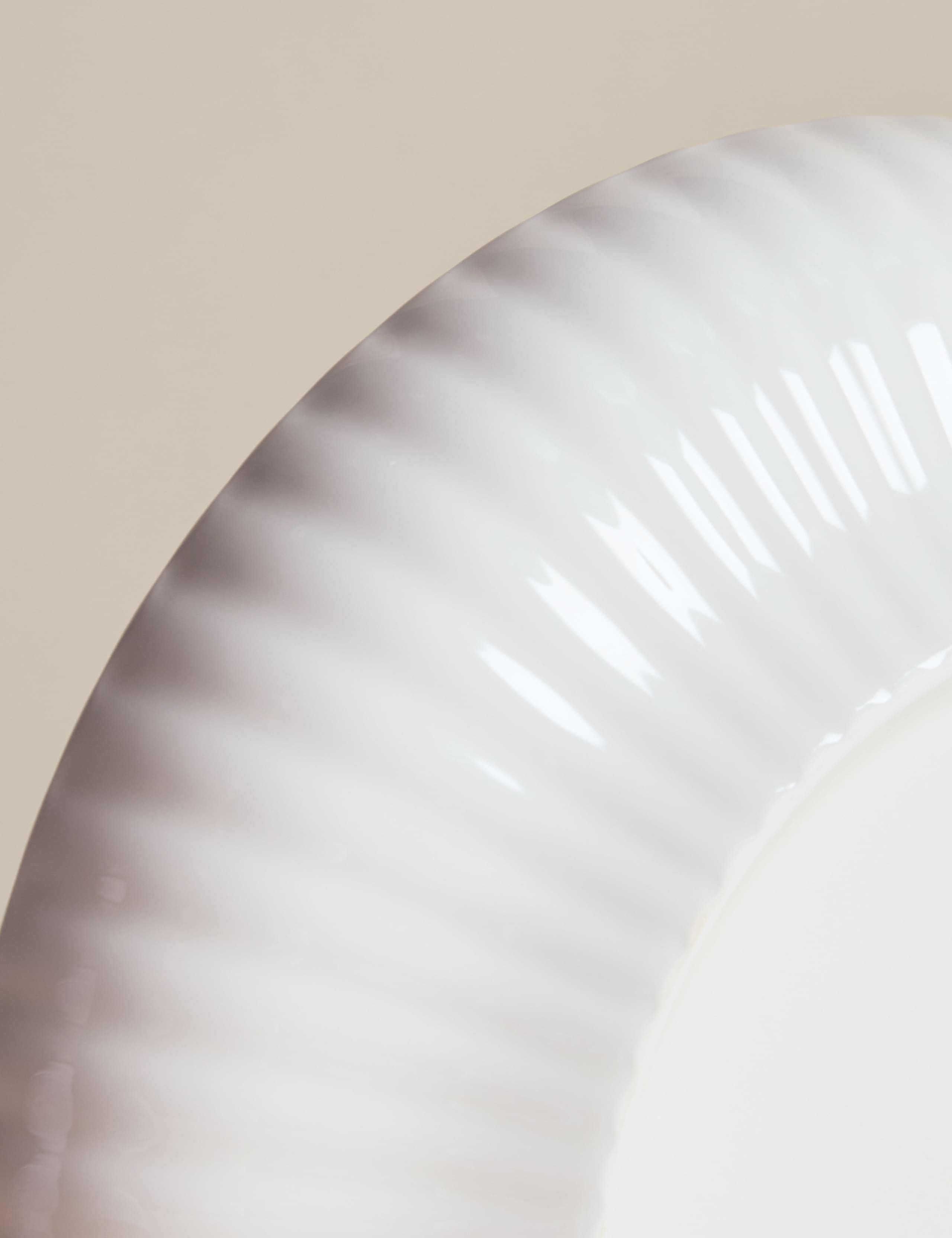 Fluted Hampton Pasta Bowl 4 of 5