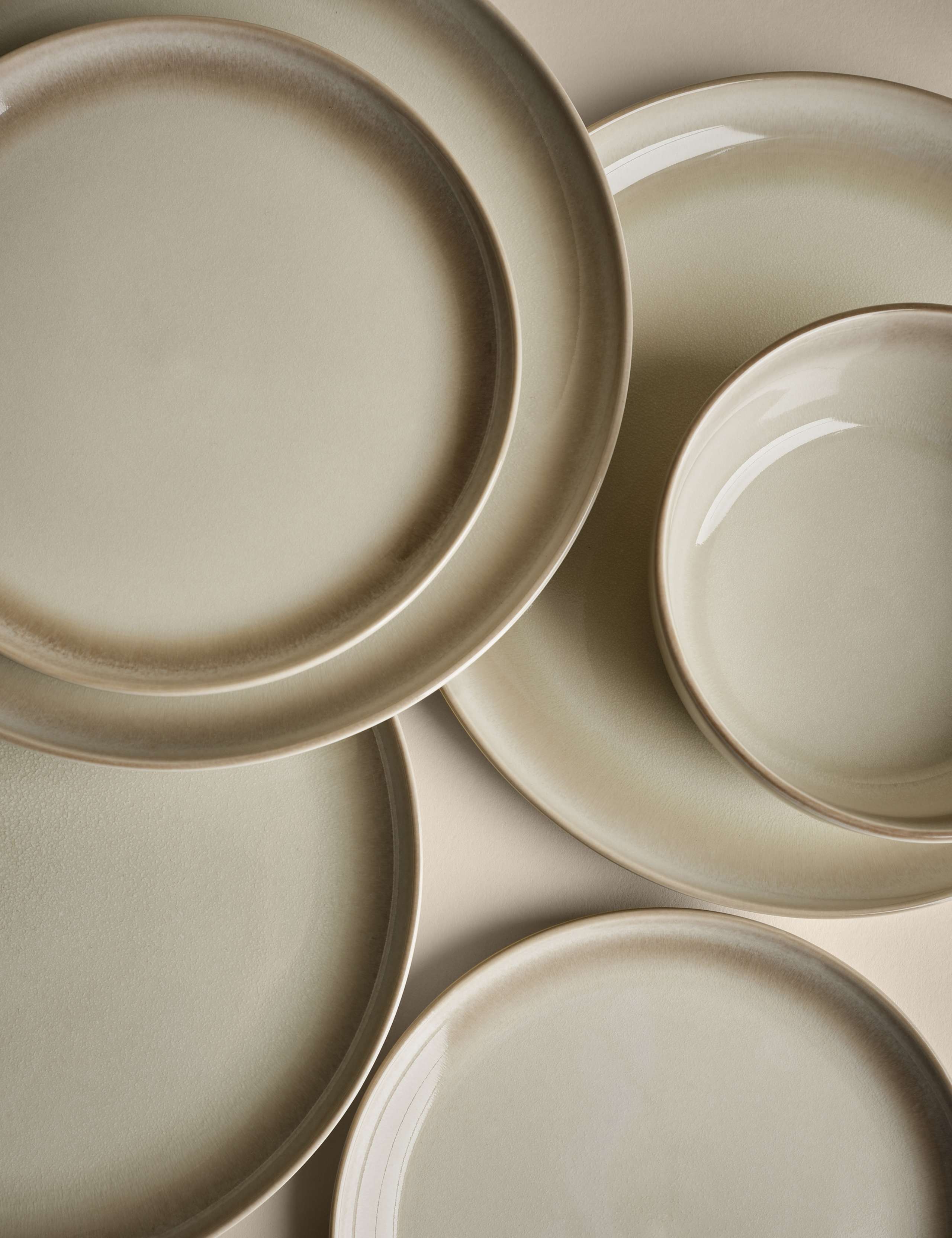 12 Piece Amberley Reactive Dinner Set 3 of 6