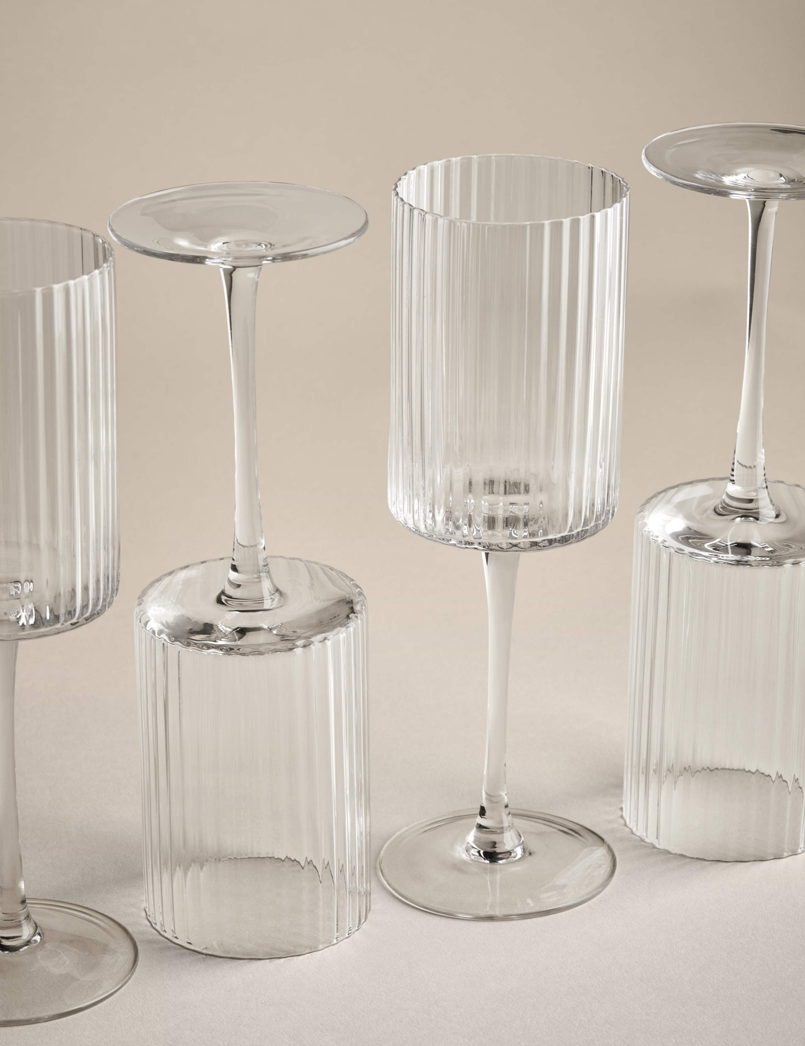 Set of 4 Handmade Celine Wine Glasses 3 of 4