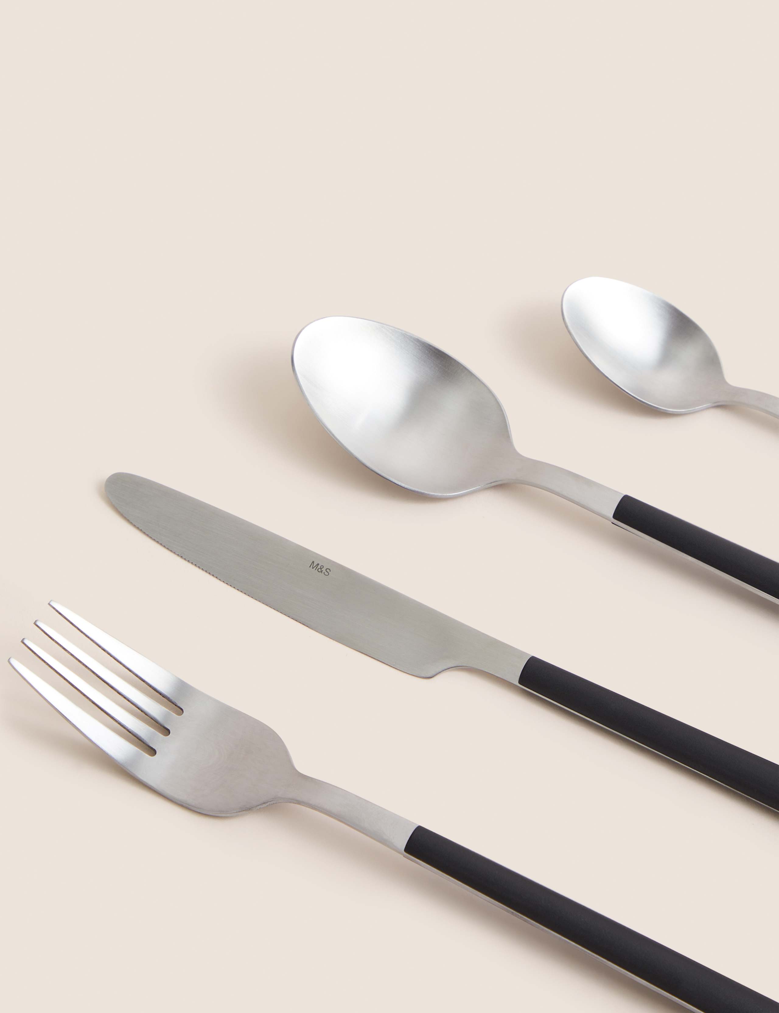 24 Piece Cutlery Set 2 of 3