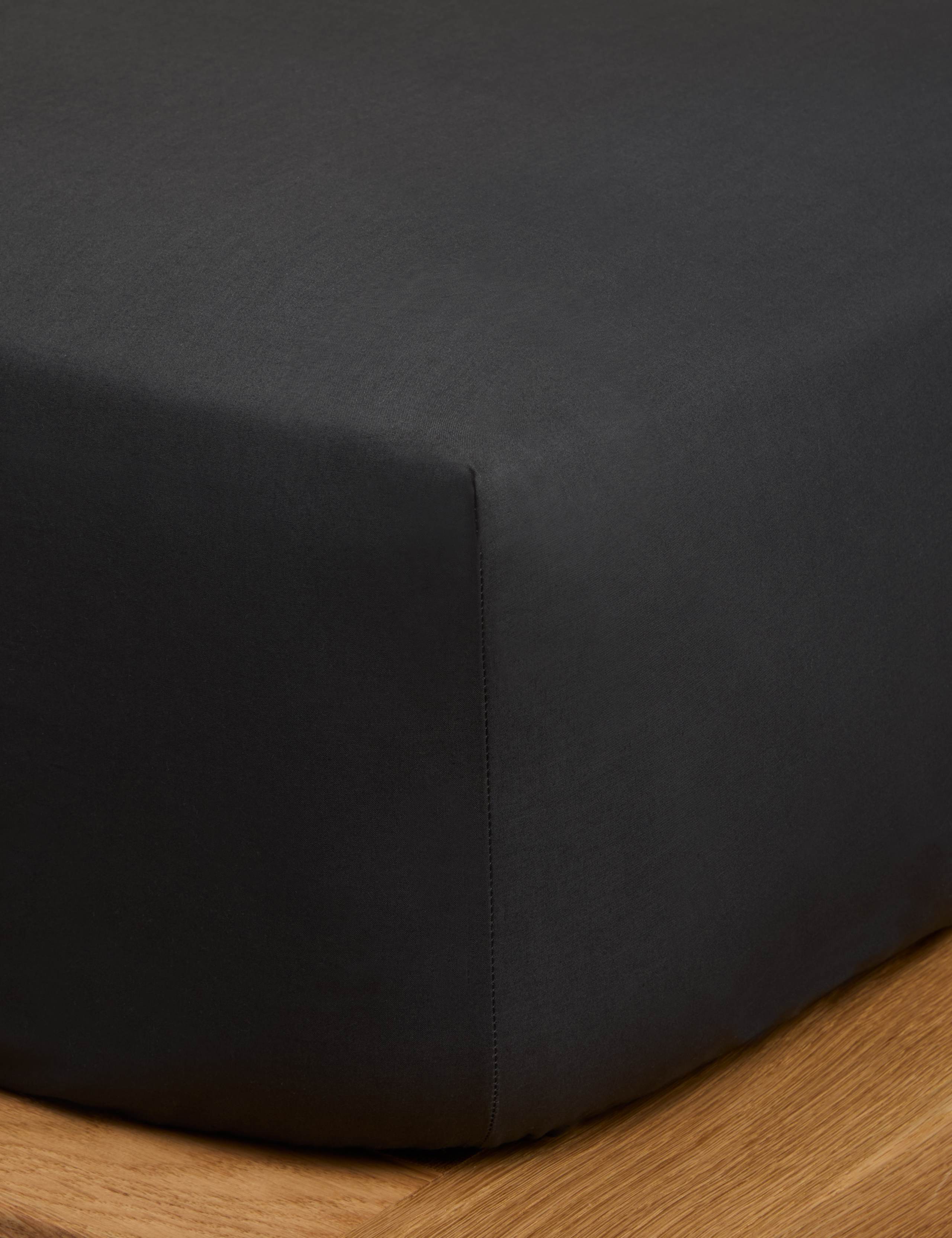 Washed Cotton Deep Fitted Sheet 1 of 2