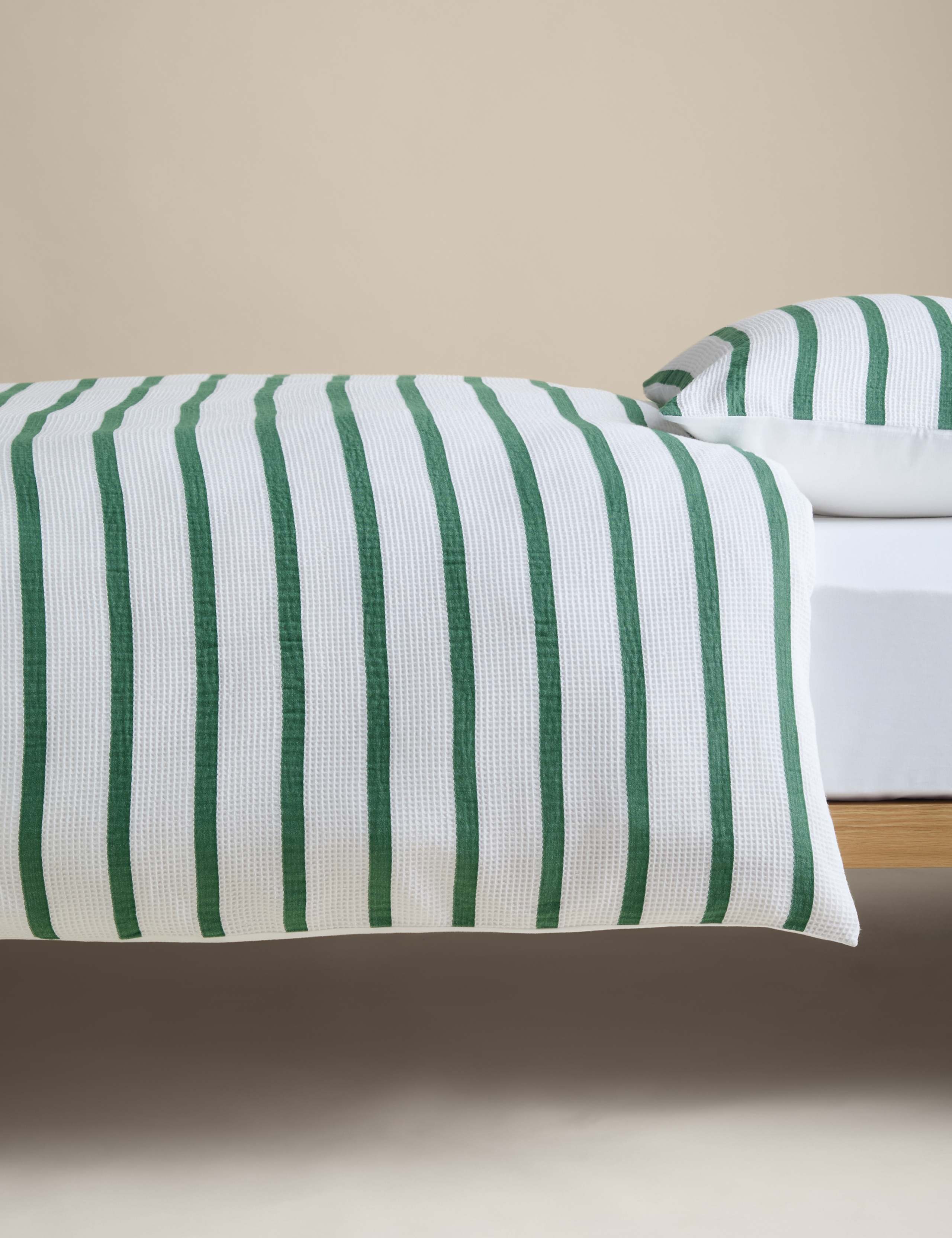 Pure Cotton Contrast Striped Waffle Bedding Set 4 of 6