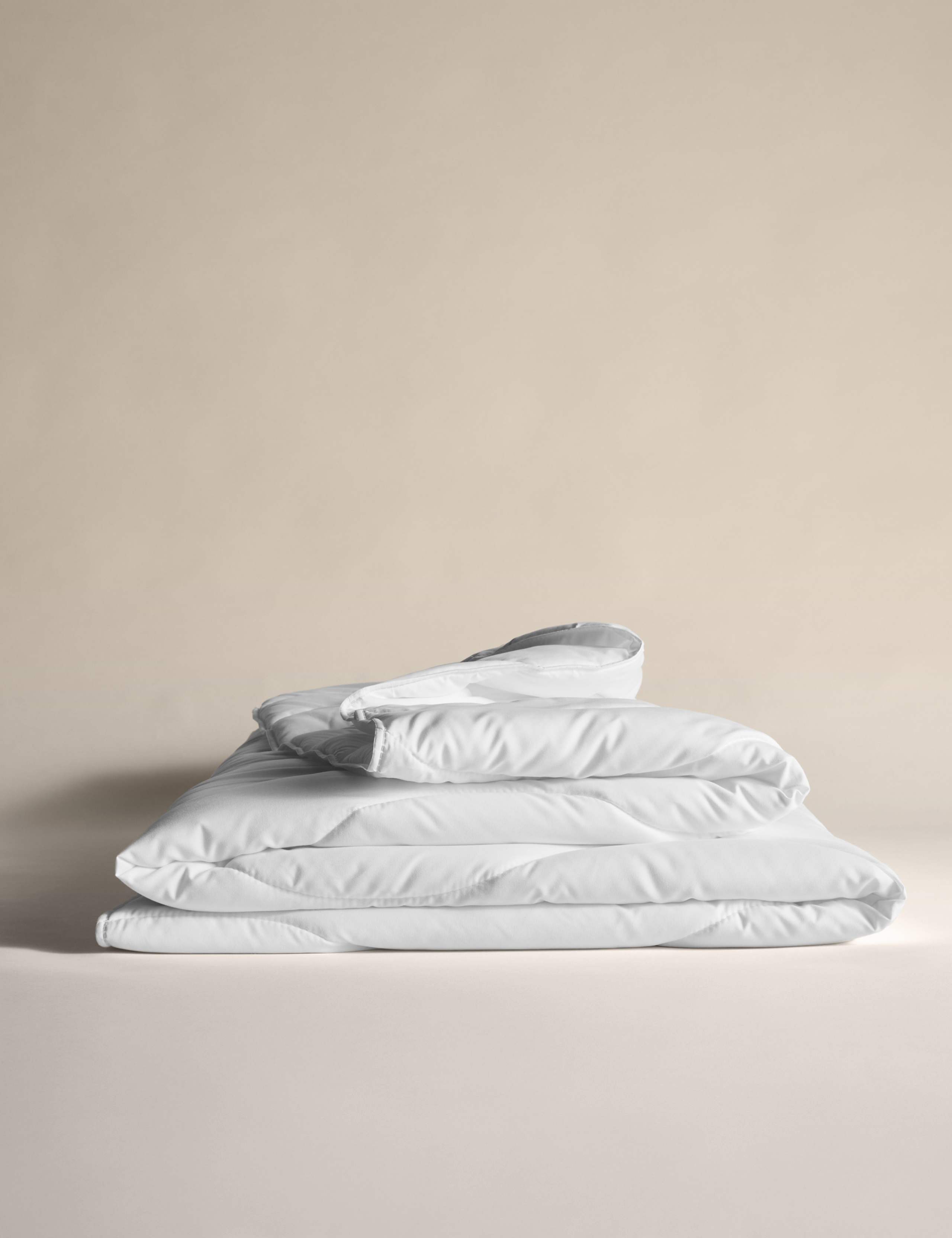 Ultimate Anti Allergy 4.5 Tog Duvet 2 of 3