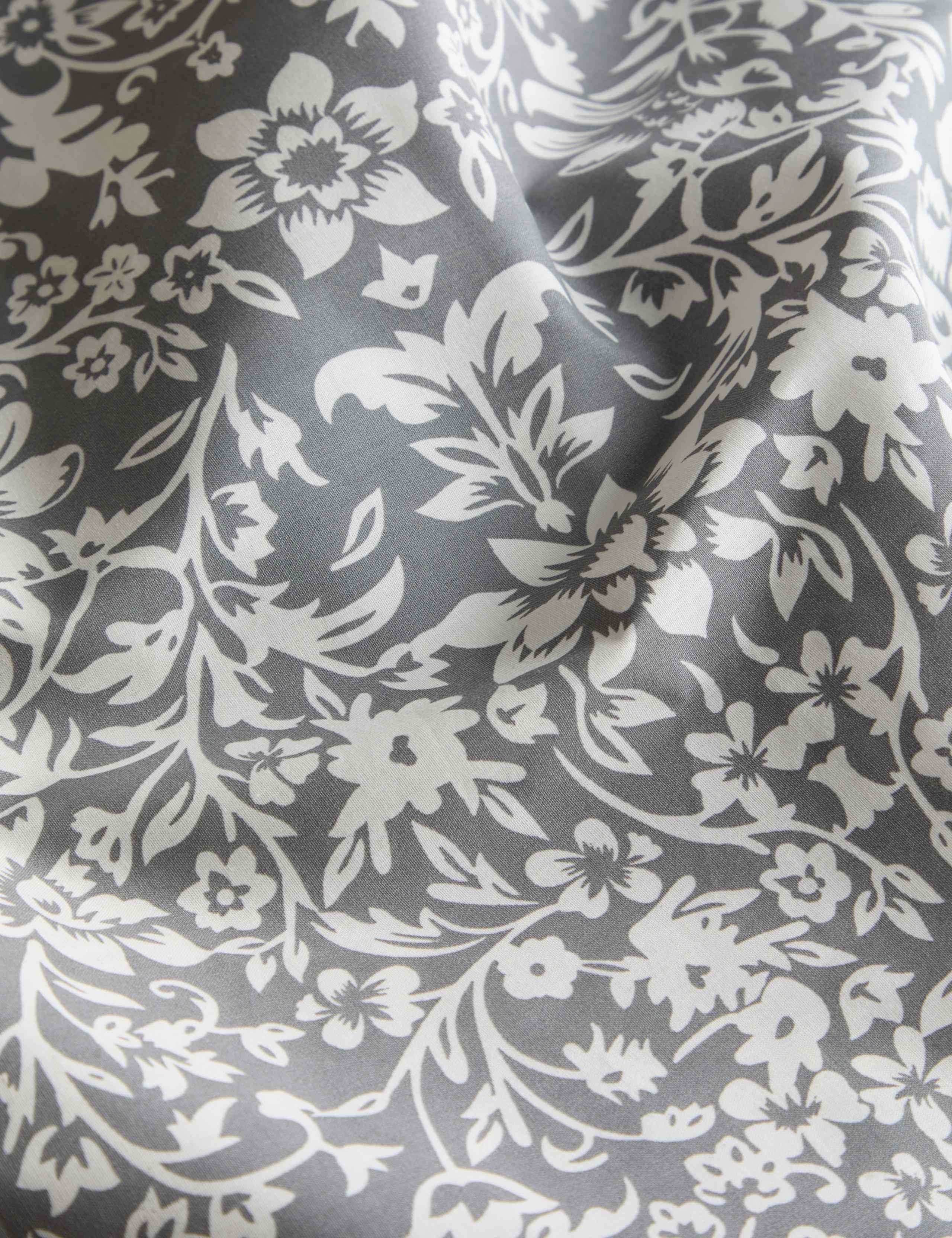 Pure Cotton Mirrored Floral Bedding Set 5 of 6