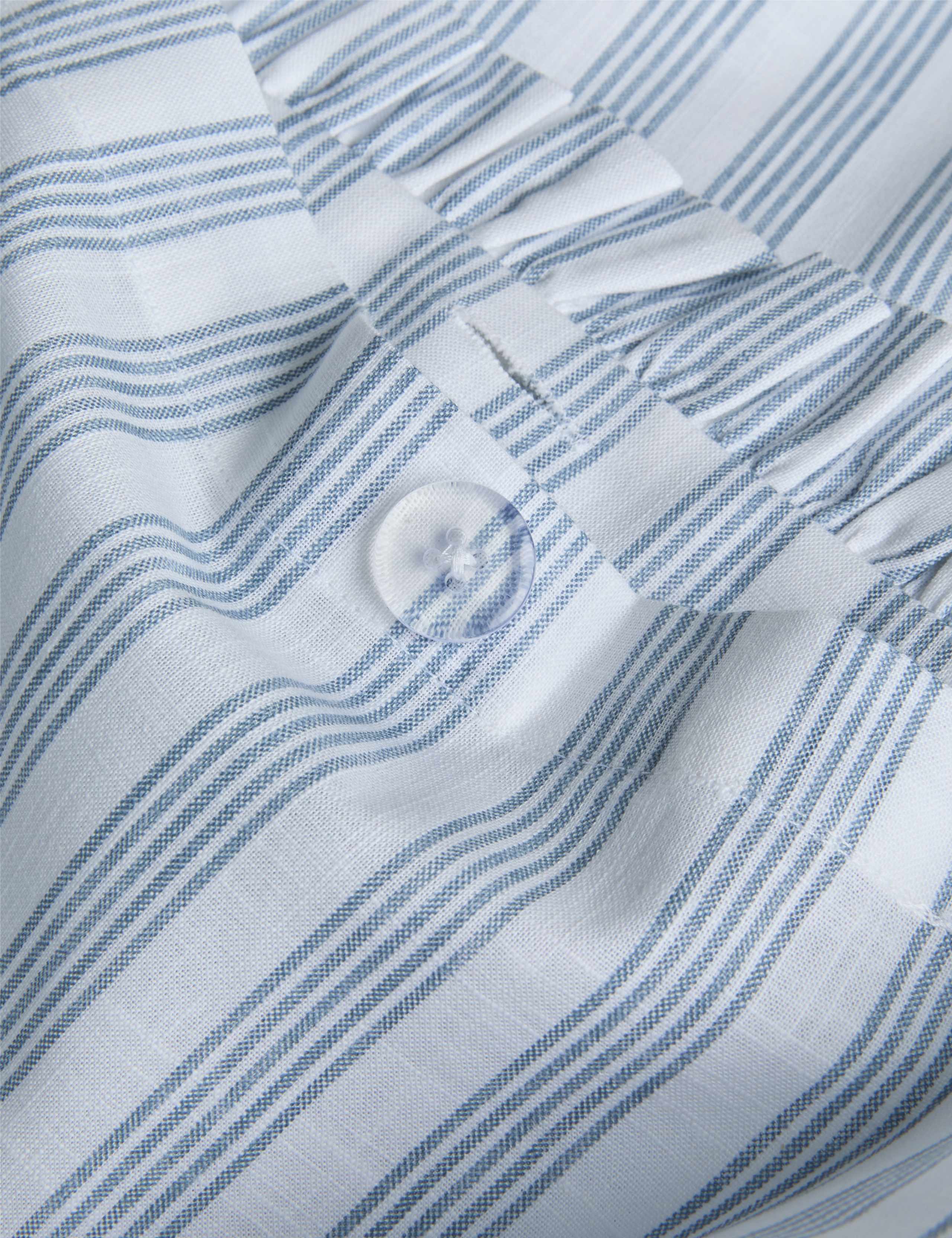 Pure Cotton Striped Ruffle Bedding Set 6 of 6