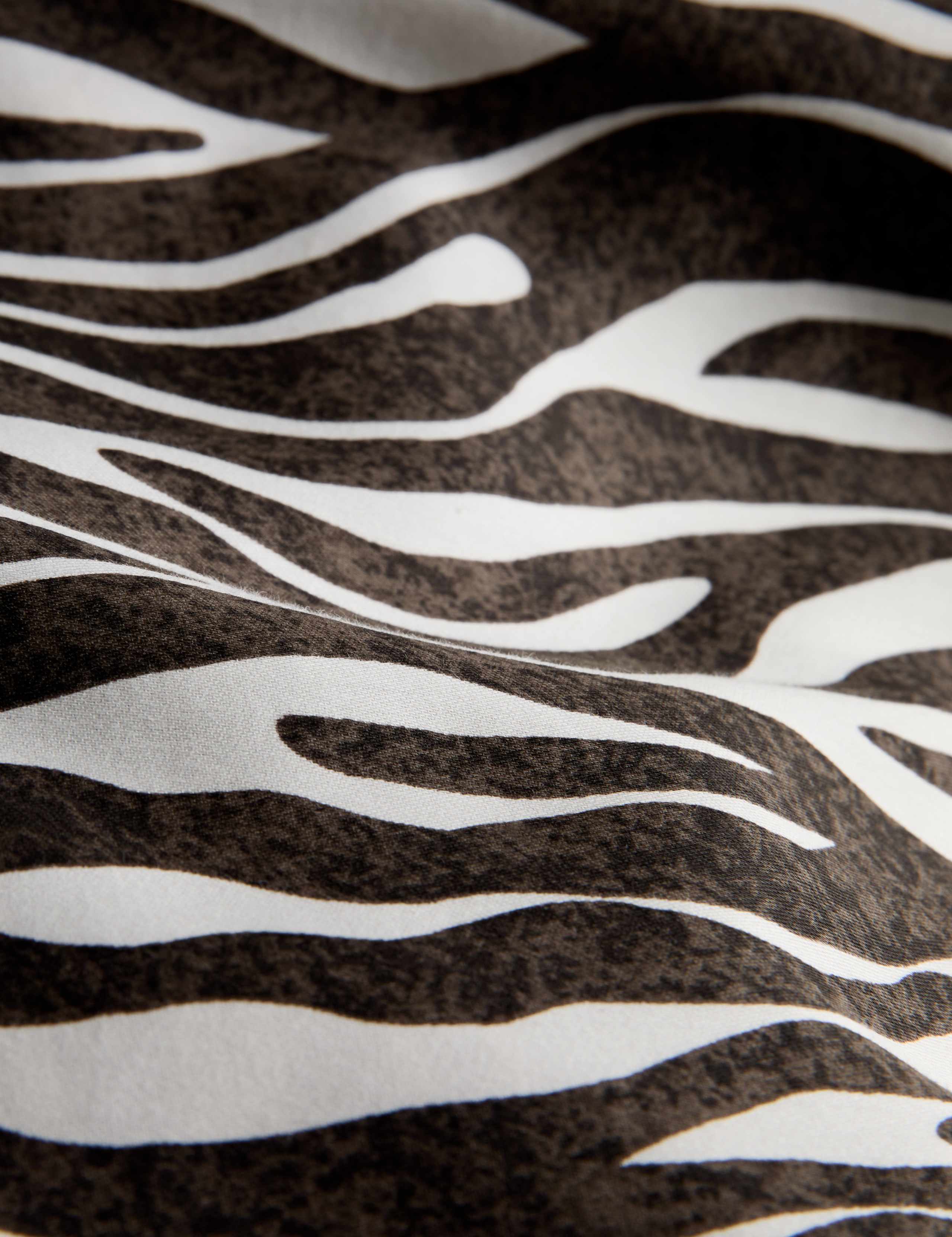 Sateen Zebra Print Bedding Set 4 of 5