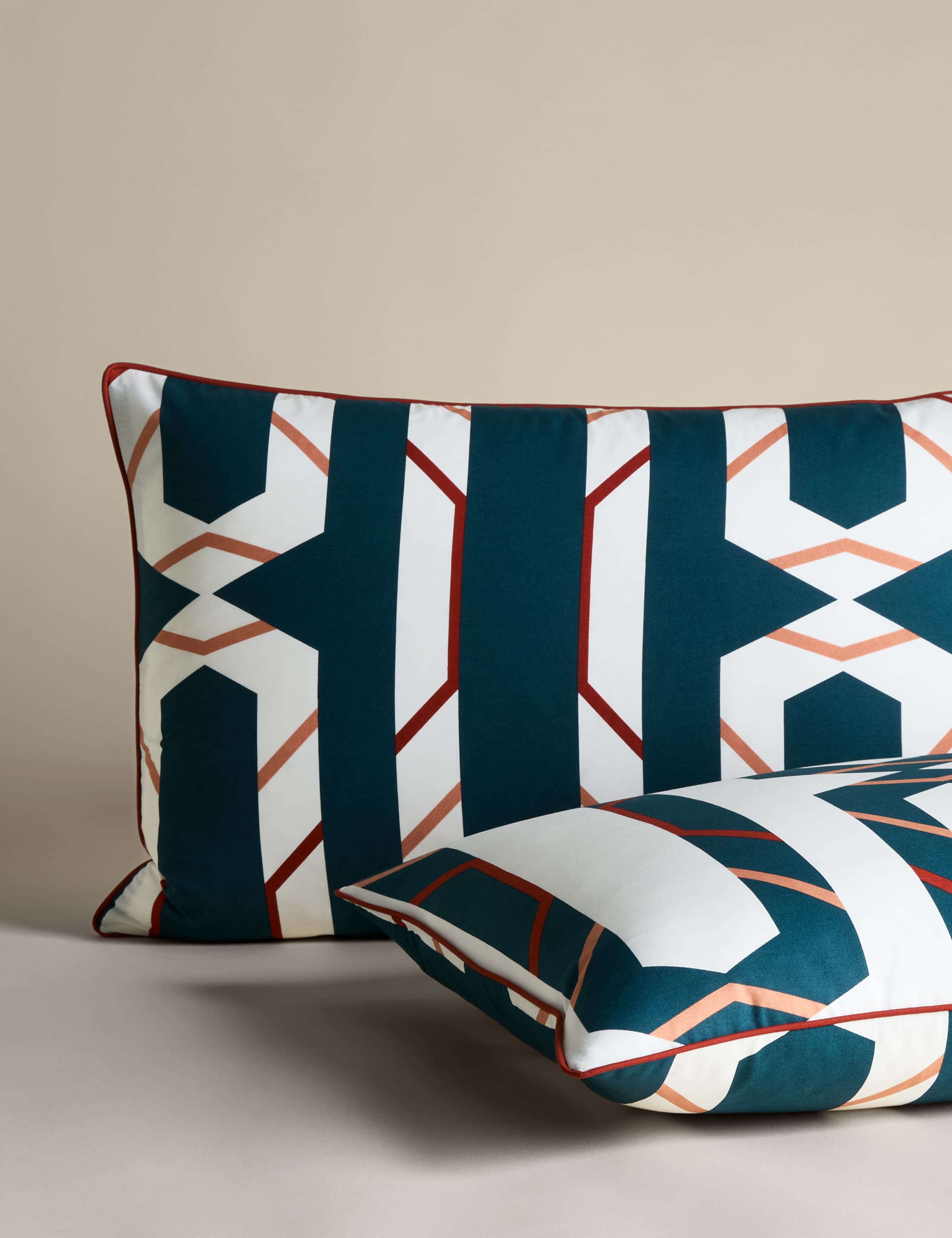 Pure Cotton Chain Print Bedding Set 3 of 5