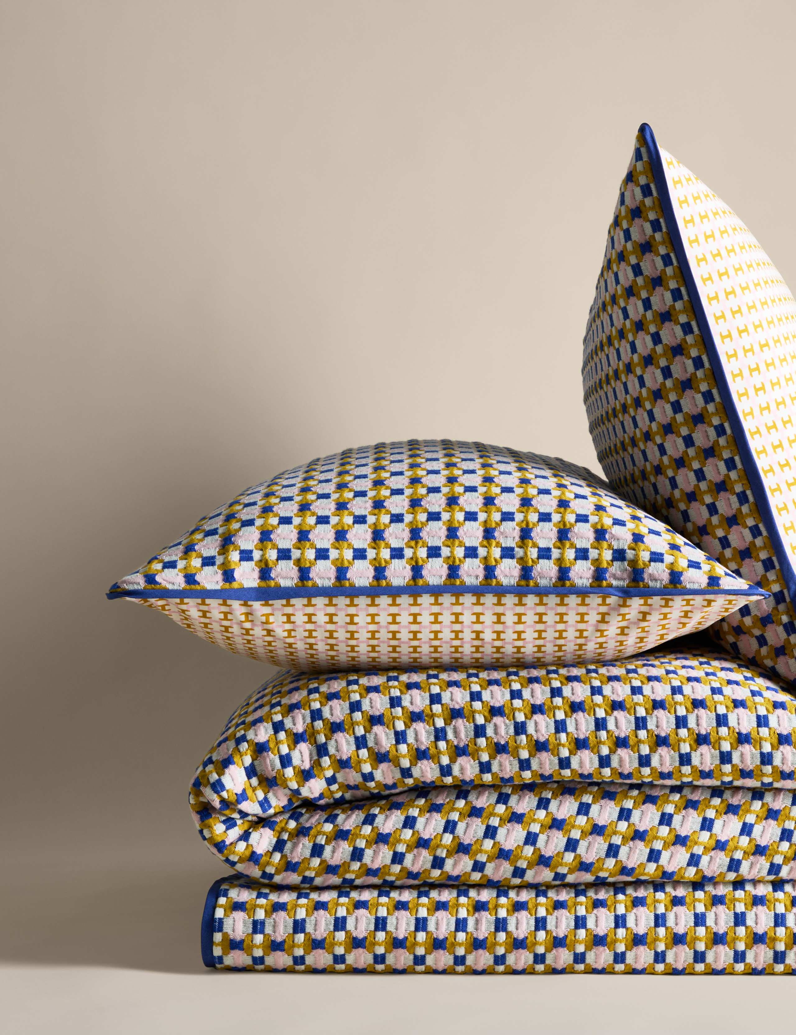 Pure Cotton Bright Waffle Bedding Set 2 of 6