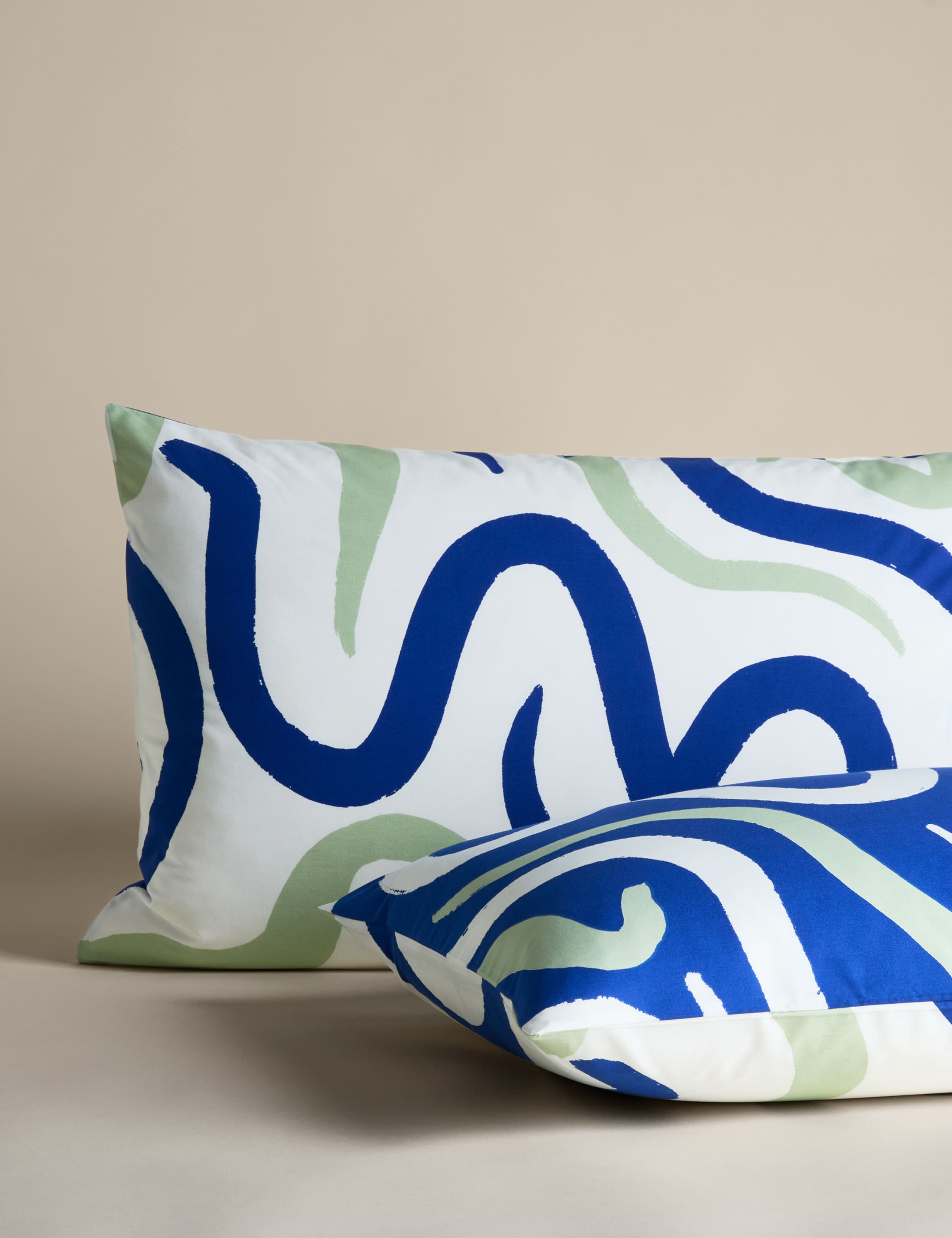 Cotton Rich Modern Lines Bedding Set 3 of 5