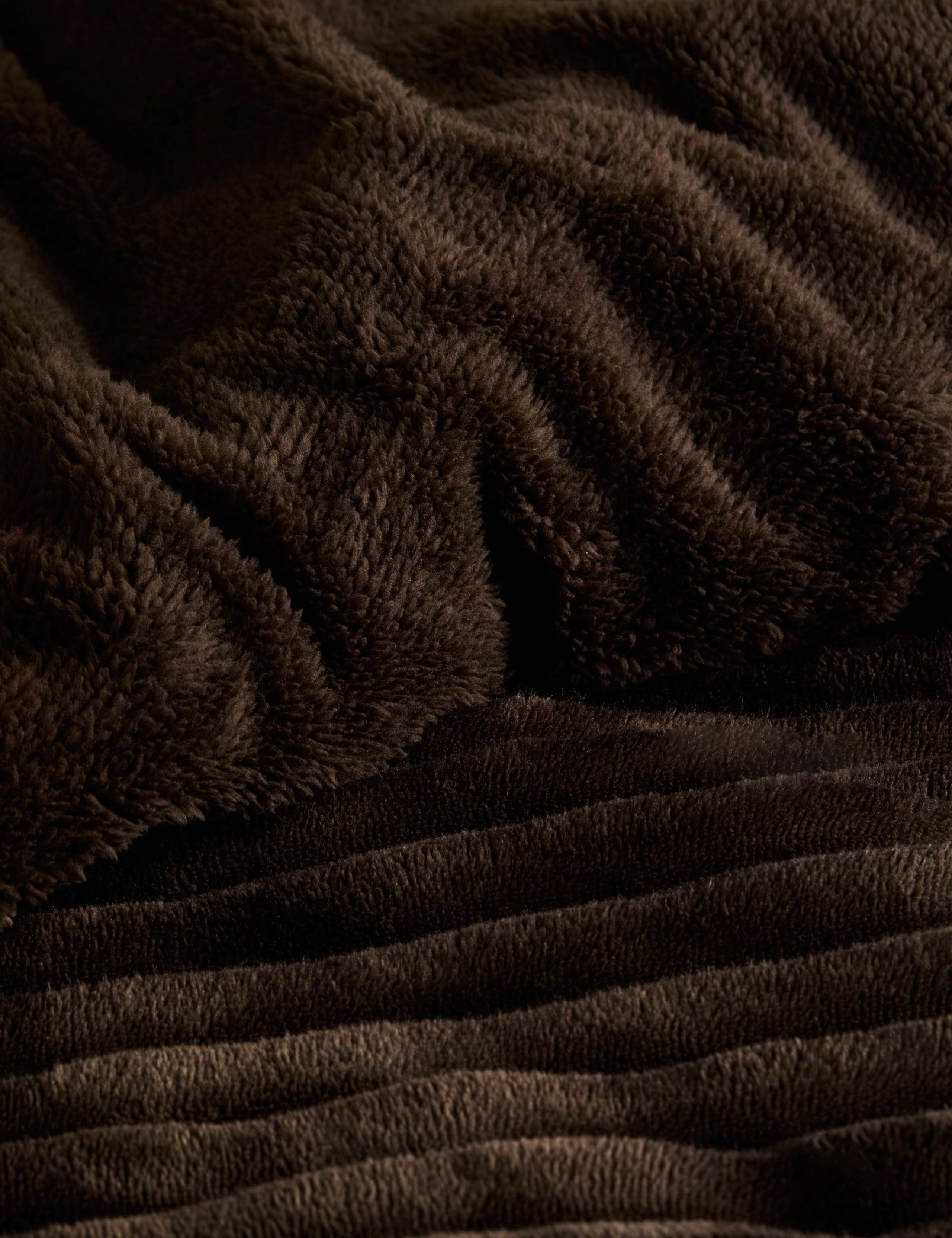 Cloud Fleece Striped Bedding Set 4 of 5