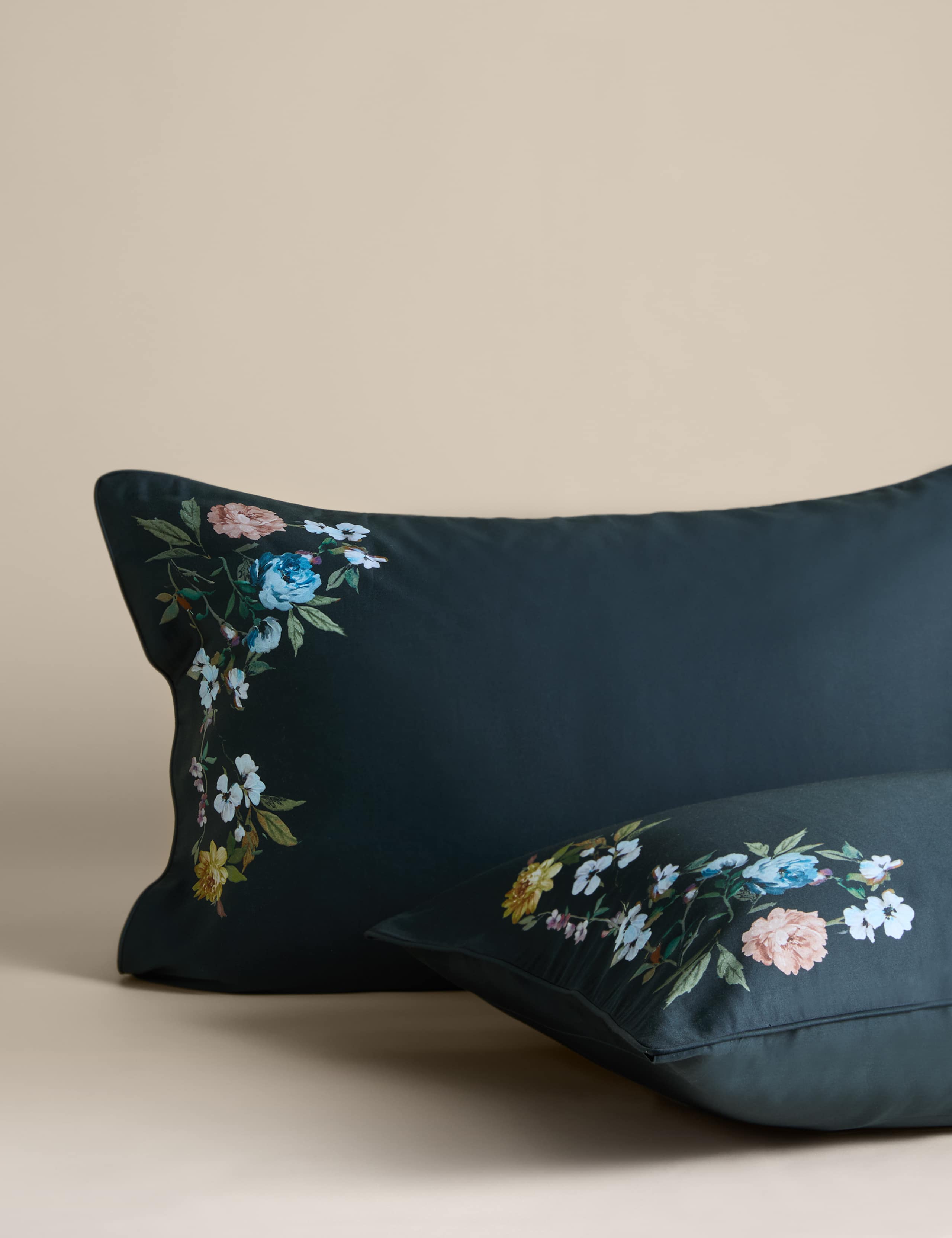 Sateen Ophelie Meadow Bedding Set 2 of 4