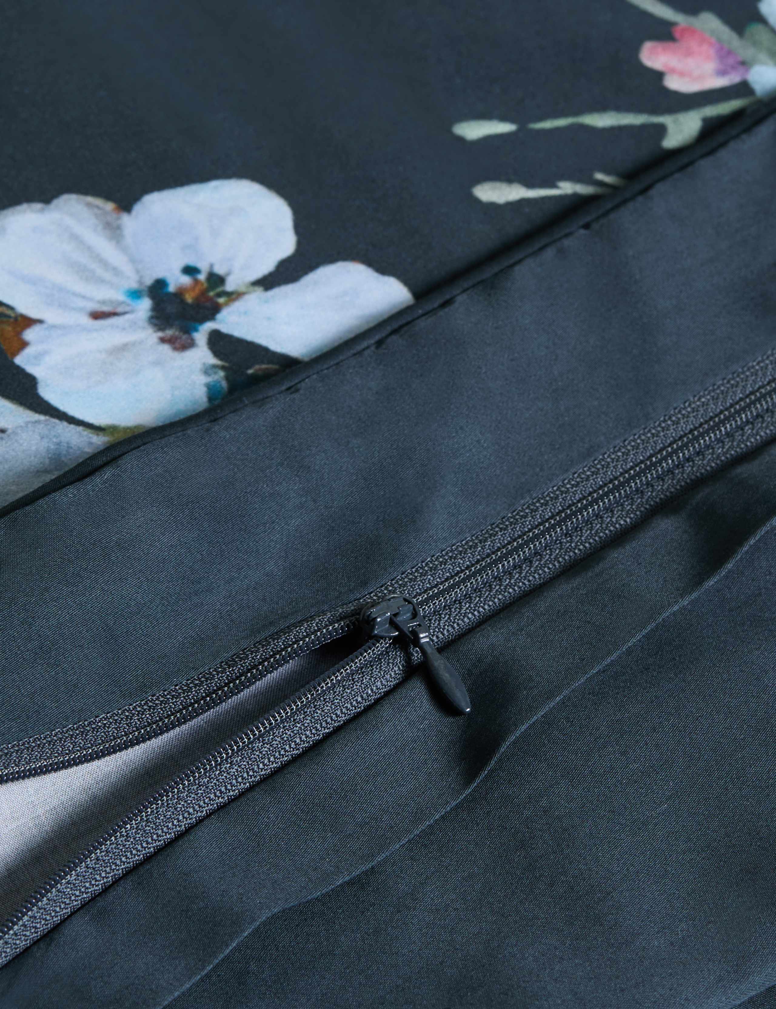 Sateen Ophelie Meadow Bedding Set 4 of 4