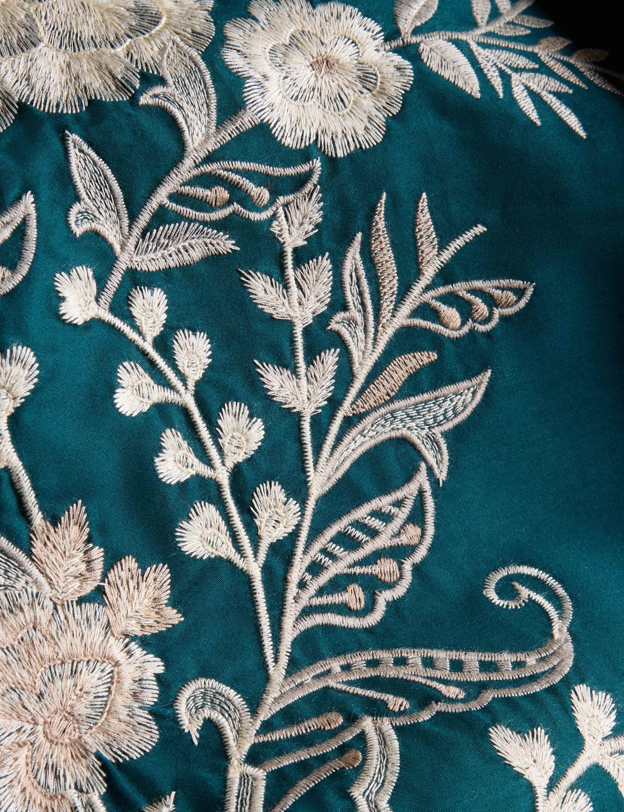 Pure Cotton Celandine Embroidered Bedding Set 4 of 6