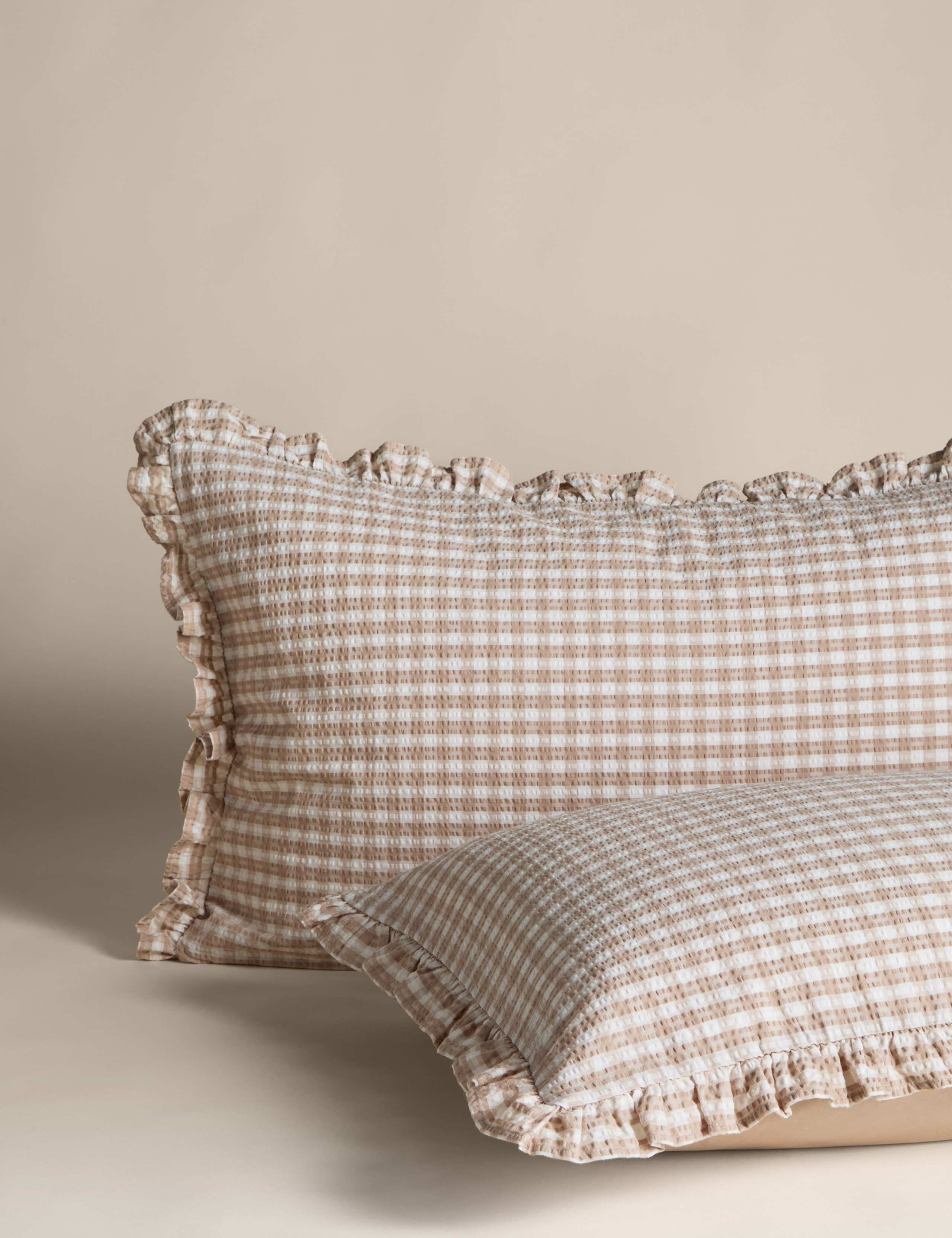 Pure Cotton Gingham Ruffle Bedding Set 3 of 5