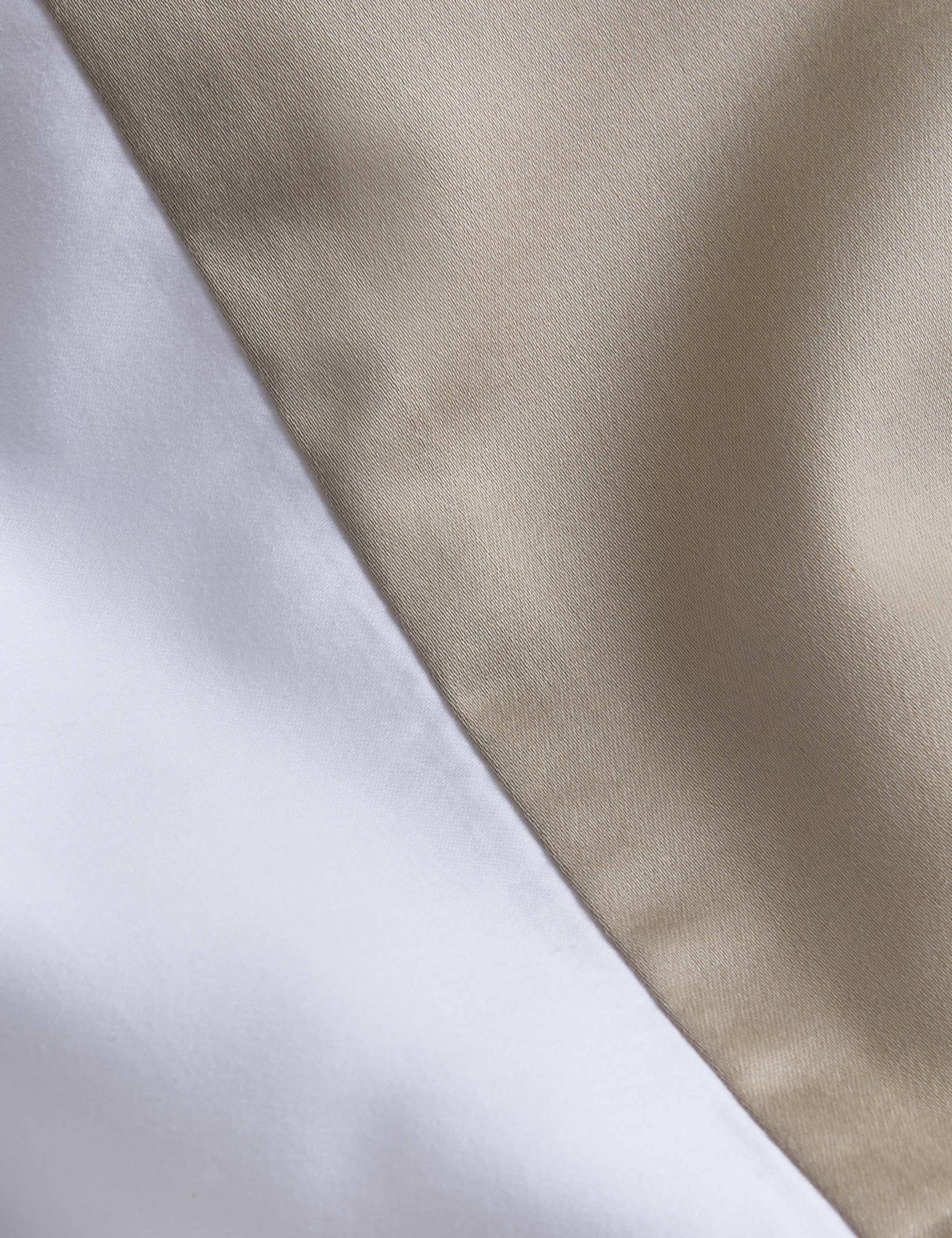 Sateen Applique Bedding Set 4 of 5