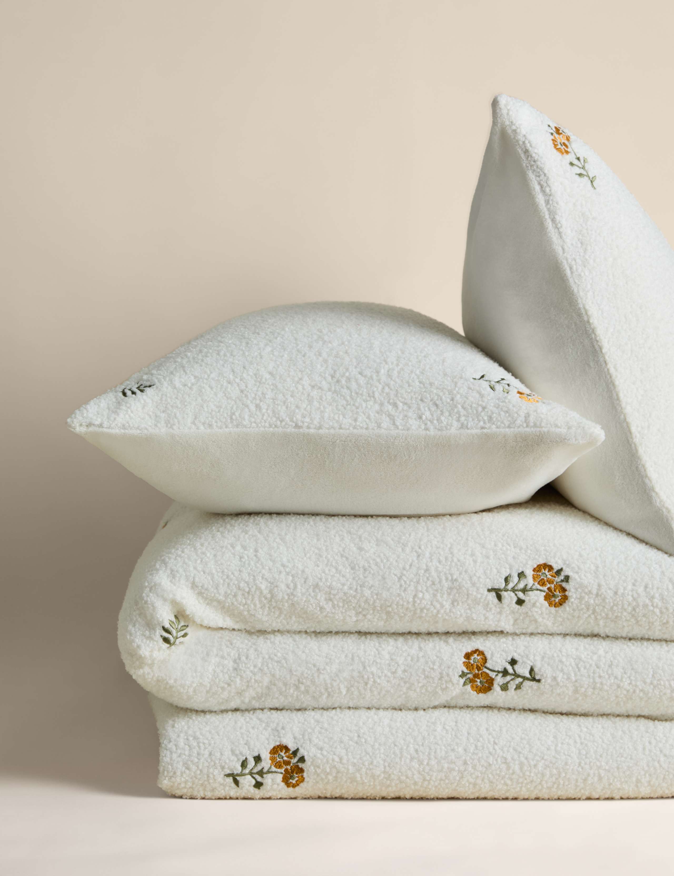 Fleece Embroidered Bedding Set 2 of 5