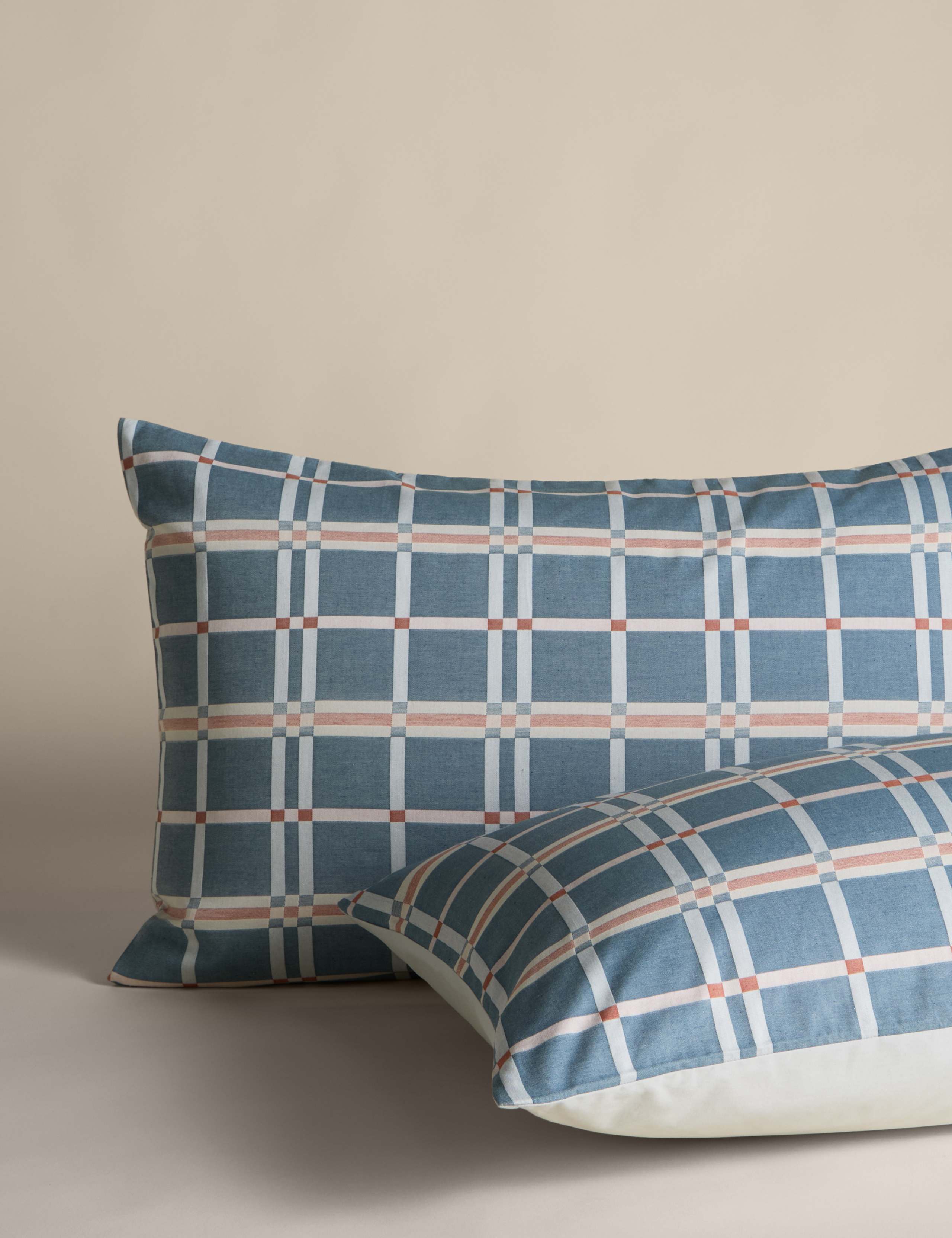 Pure Cotton Geo Checked Jacquard Bedding Set 3 of 5